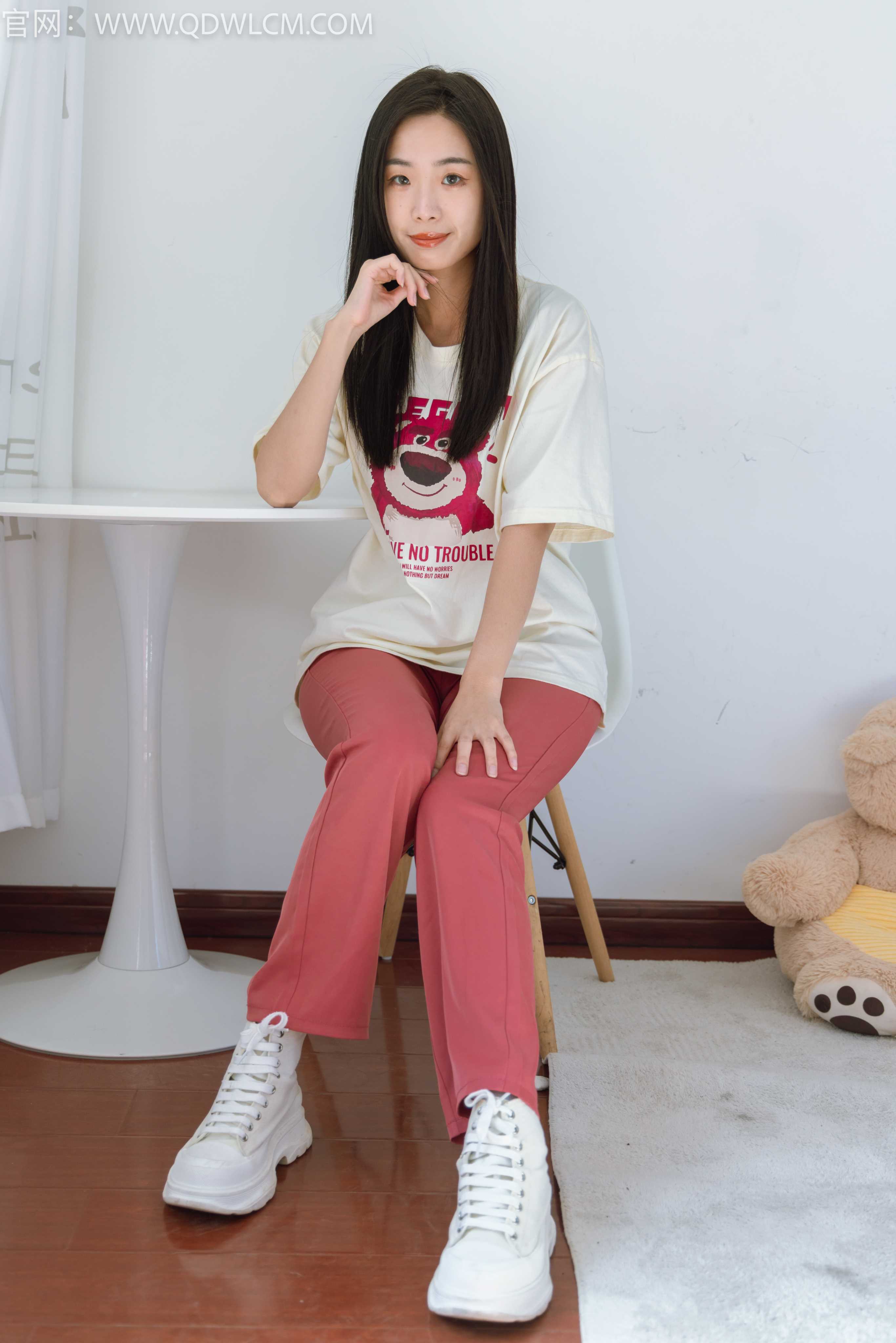 图片[2]-物恋传媒 NO.1328 缇缇-霓虹甜心 [150P1V-3936.23MB]-COS写真在线网