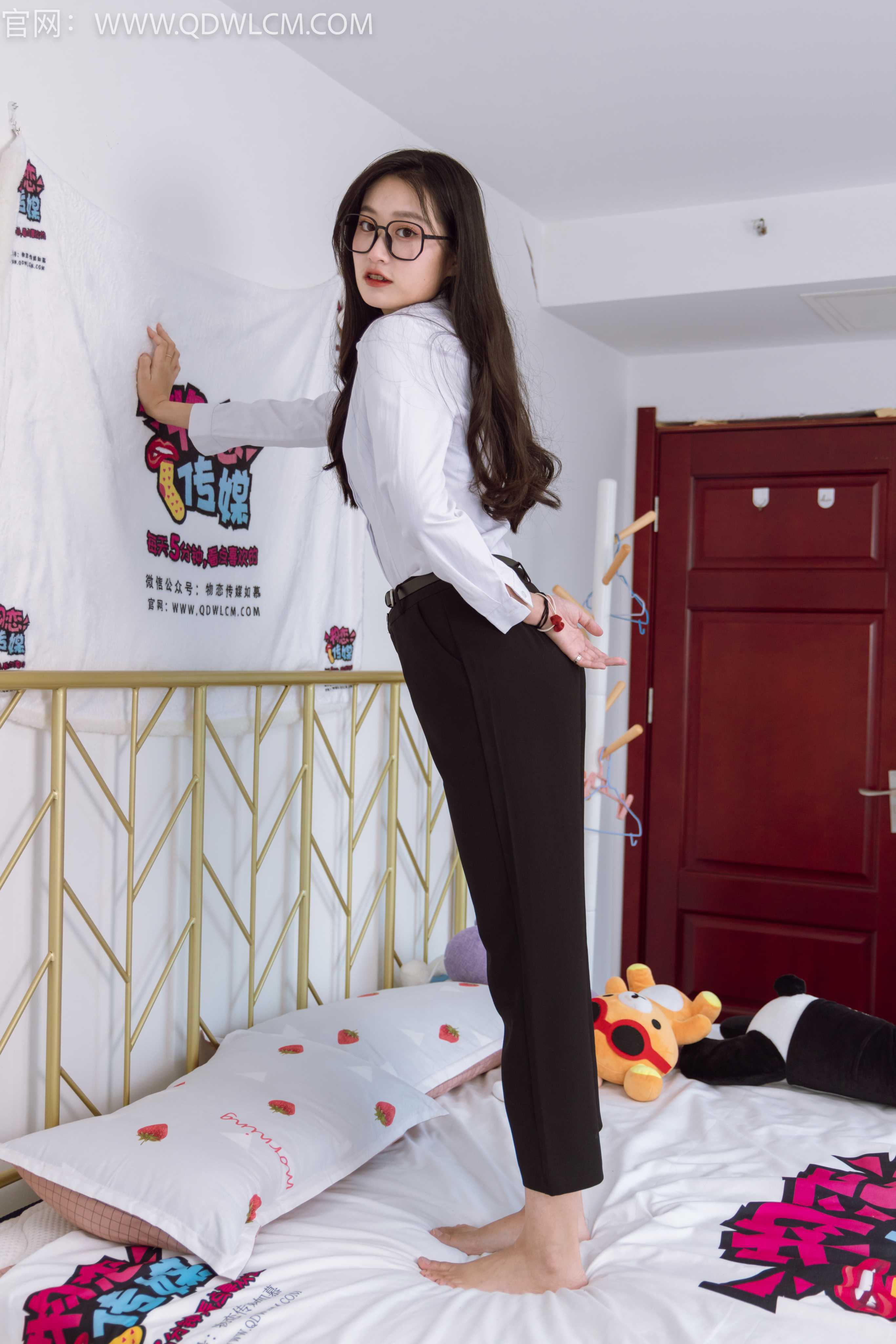 图片[2]-物恋传媒 NO.1351 小敏-失眠的夜 [149P1V-4.07G]-COS写真在线网