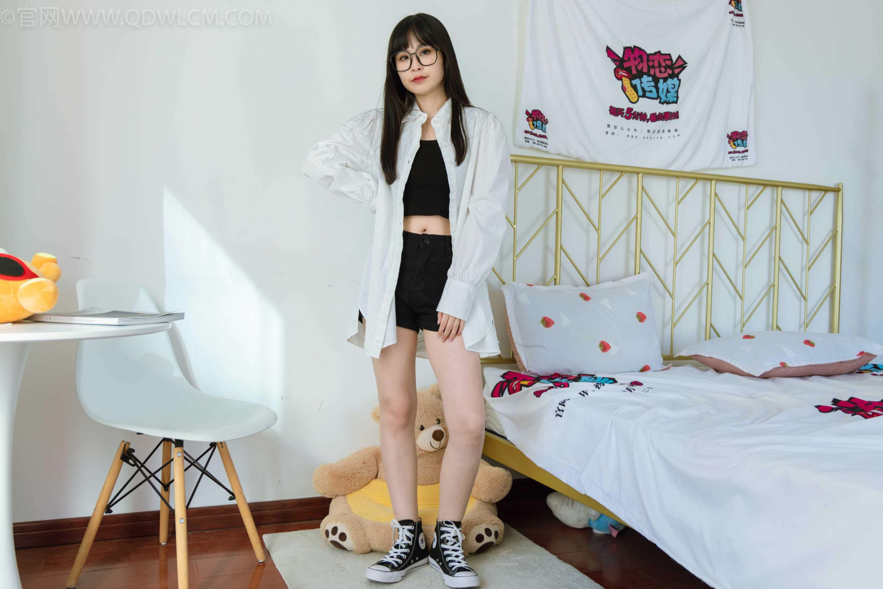 物恋传媒 NO.1525 兮兮-美好的期待 [151P+1V／4.74GB] - 秀人网免费无水印在线套图写真