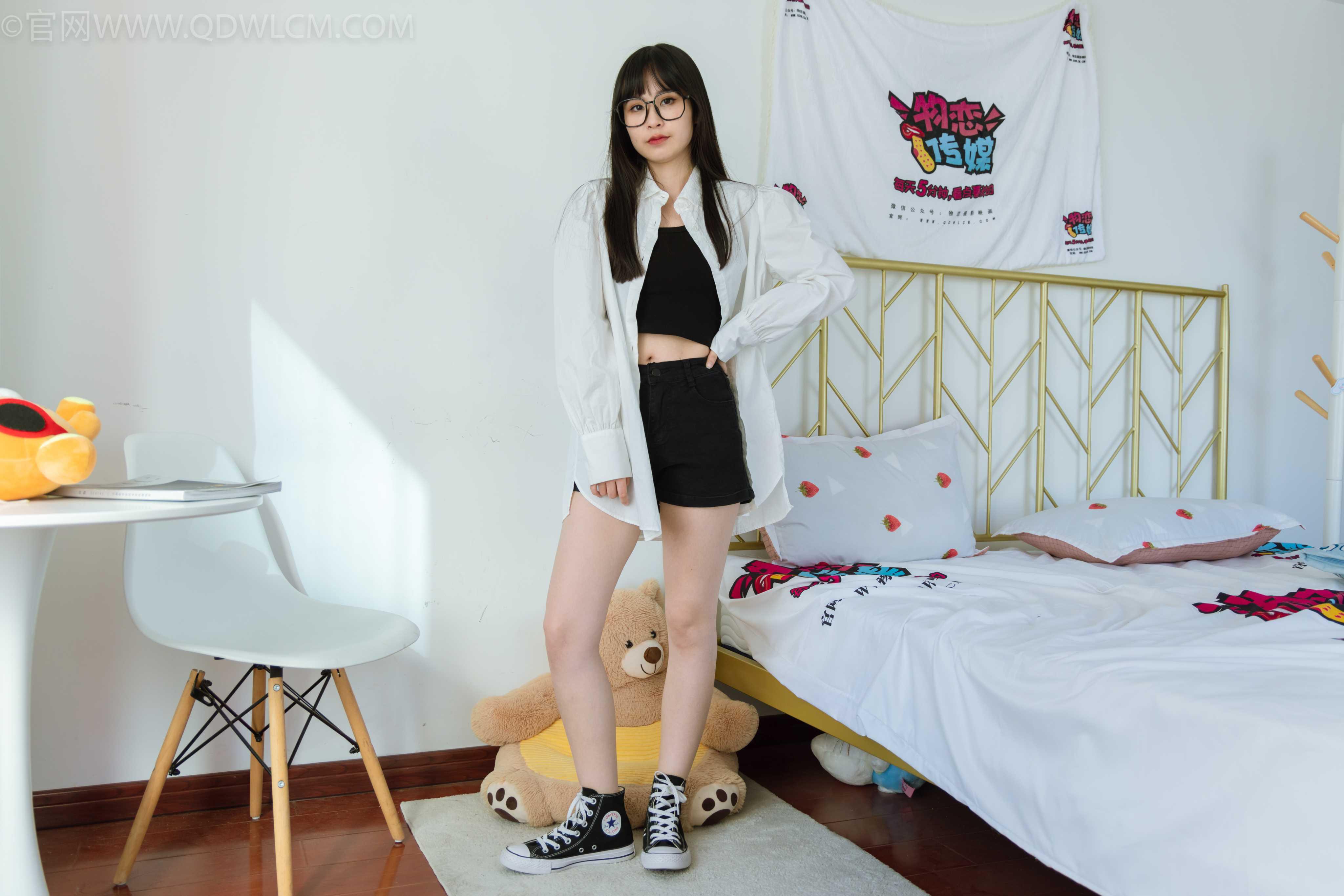 物恋传媒 NO.1525 兮兮-美好的期待 [151P+1V／4.74GB] - 秀人网免费无水印在线套图写真