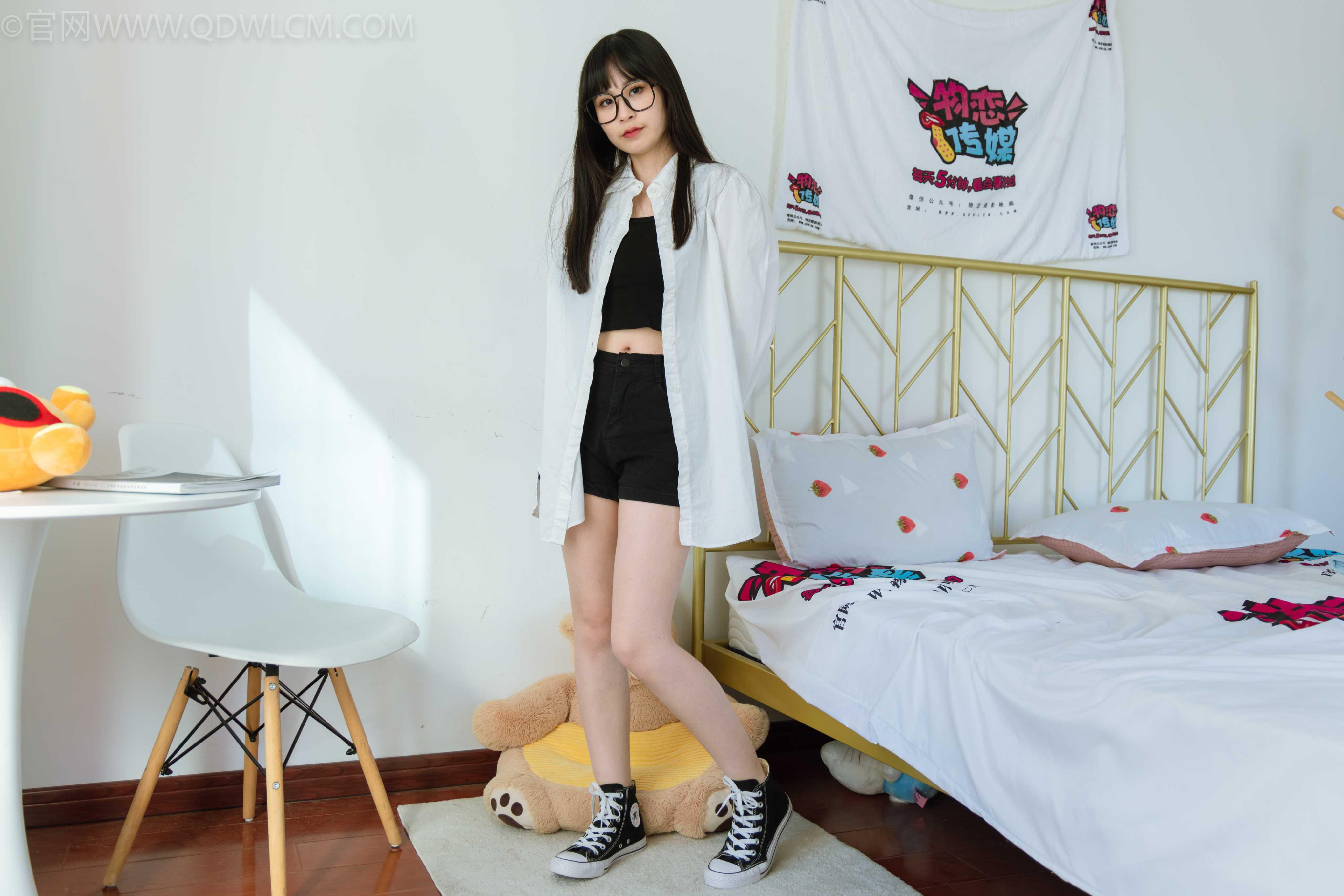 物恋传媒 NO.1525 兮兮-美好的期待 [151P+1V／4.74GB] - 秀人网免费无水印在线套图写真