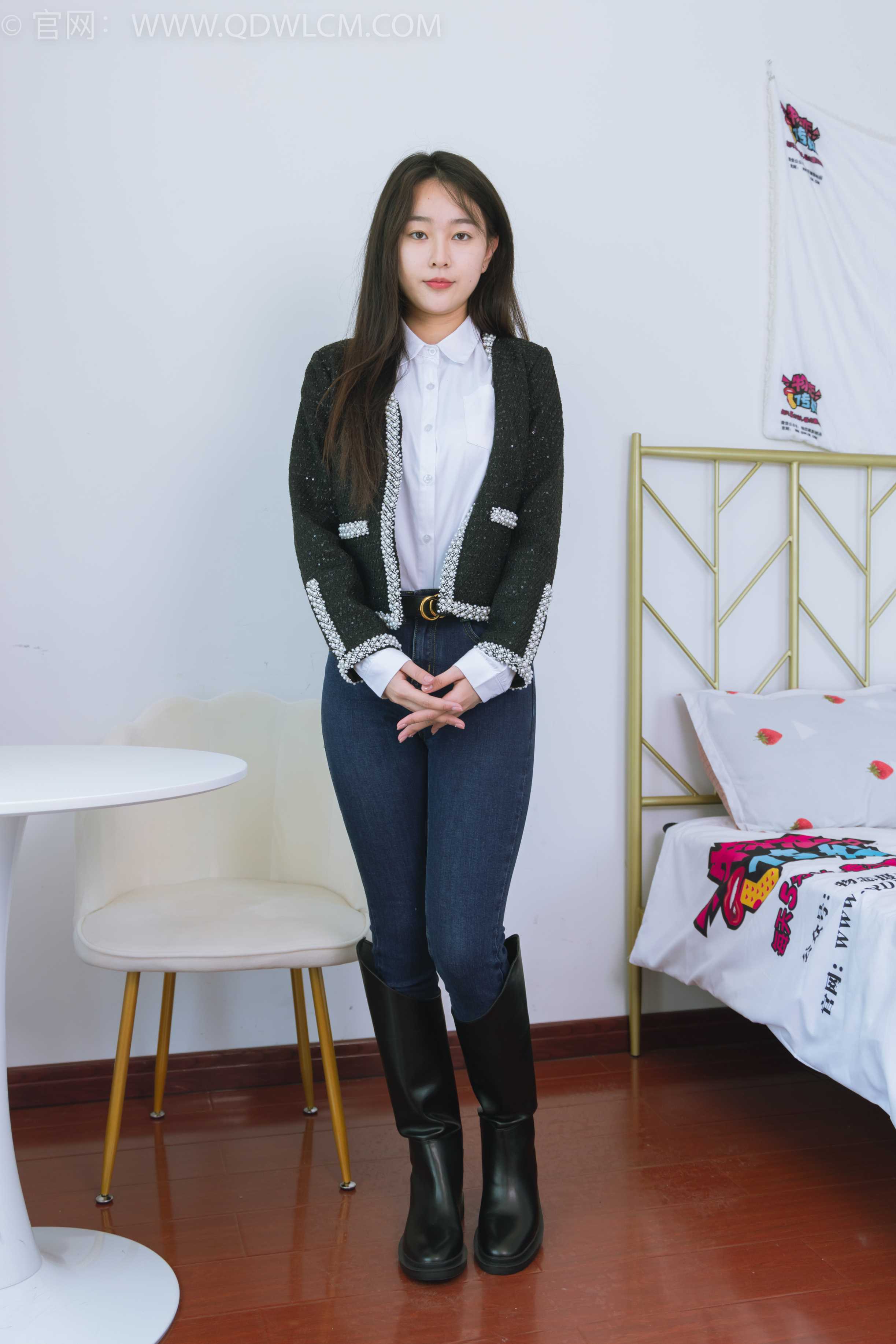 图片[2]-物恋传媒 NO.1595 美兔-繁花盛开 [152P-1V-3.38G]-COS写真在线网