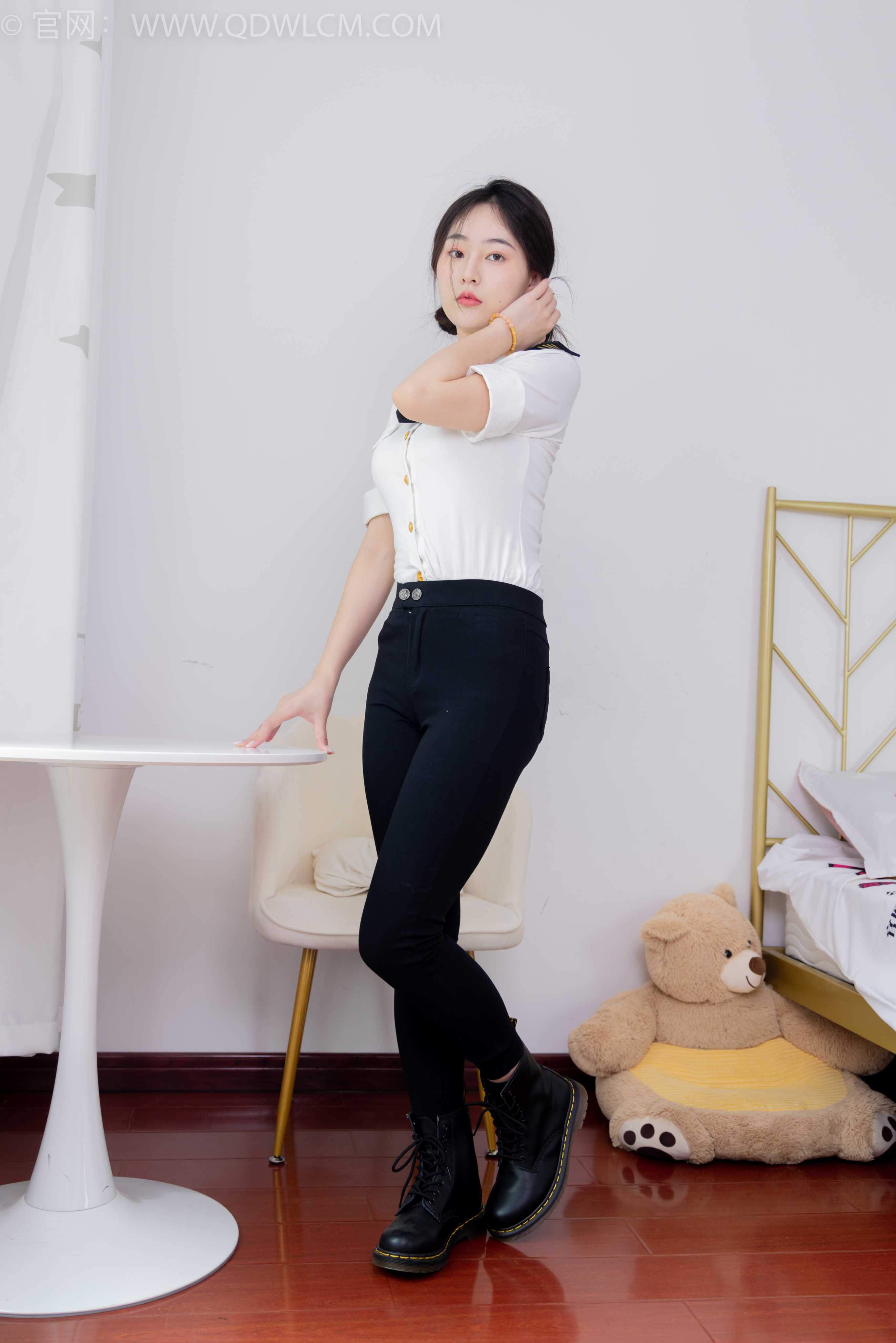 图片[2]-物恋传媒 NO.1654 美兔-晚风吹人醒 [169P-1V-3.94G]-COS写真在线网