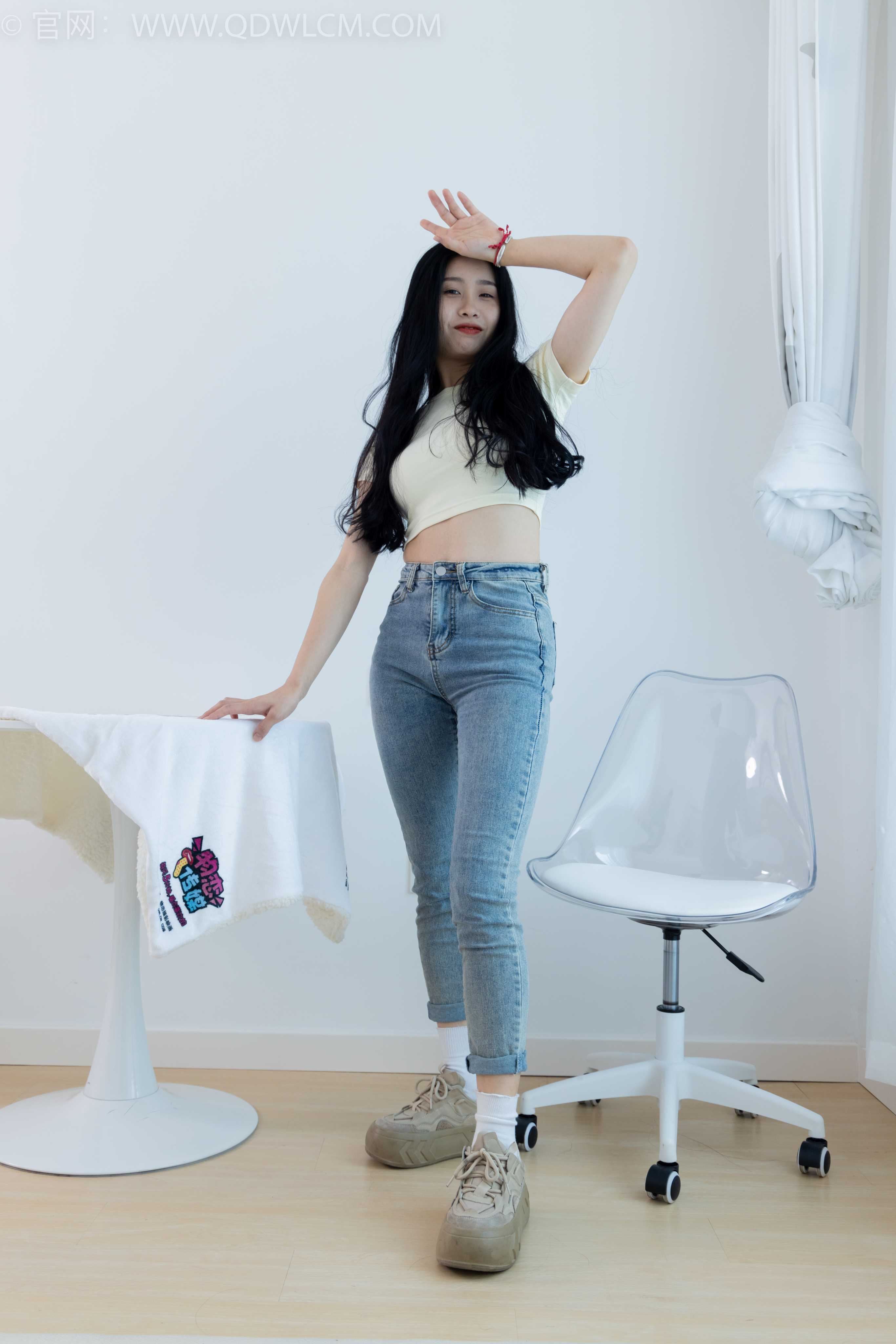 图片[3]-物恋传媒 NO.1783 绒绒-运动鞋、自然穿脏白棉袜（很脏）-COS写真在线网