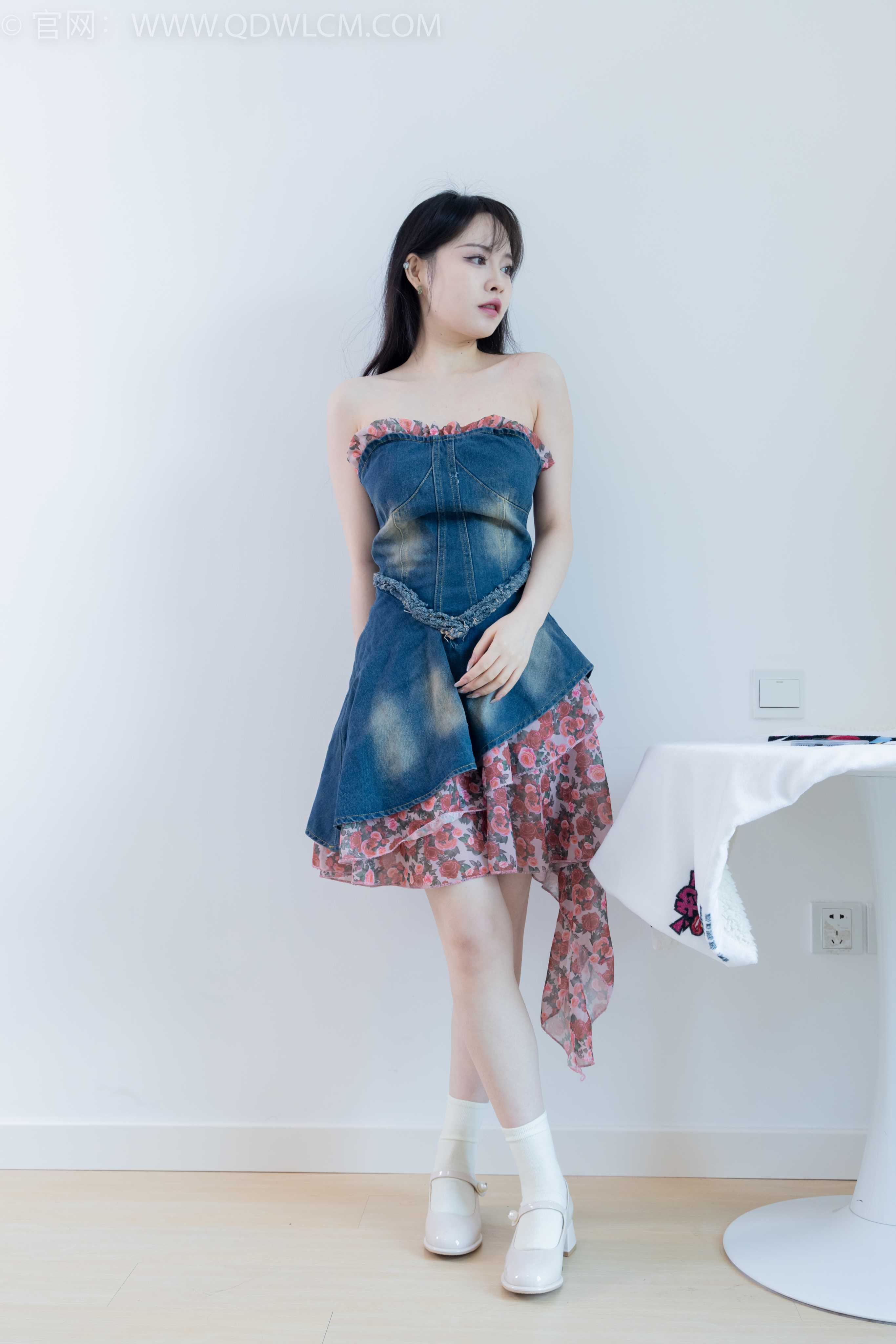 图片[2]-物恋传媒 NO.1806 小酒-新人驾到 [150P-1V-3.84G]-COS写真在线网