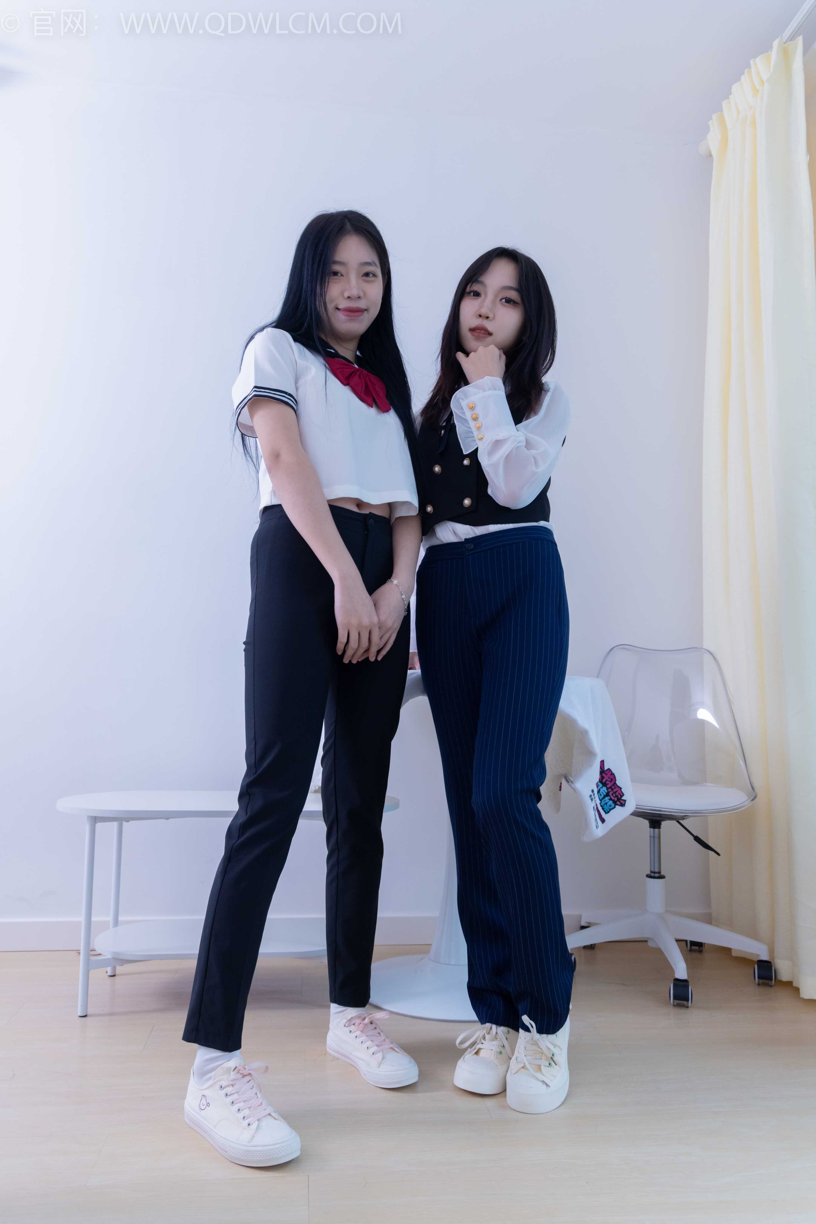 图片[2]-物恋传媒 NO.1835 纱纱&小谷-微风拂过 [195P-1V-6.9G]-COS写真在线网