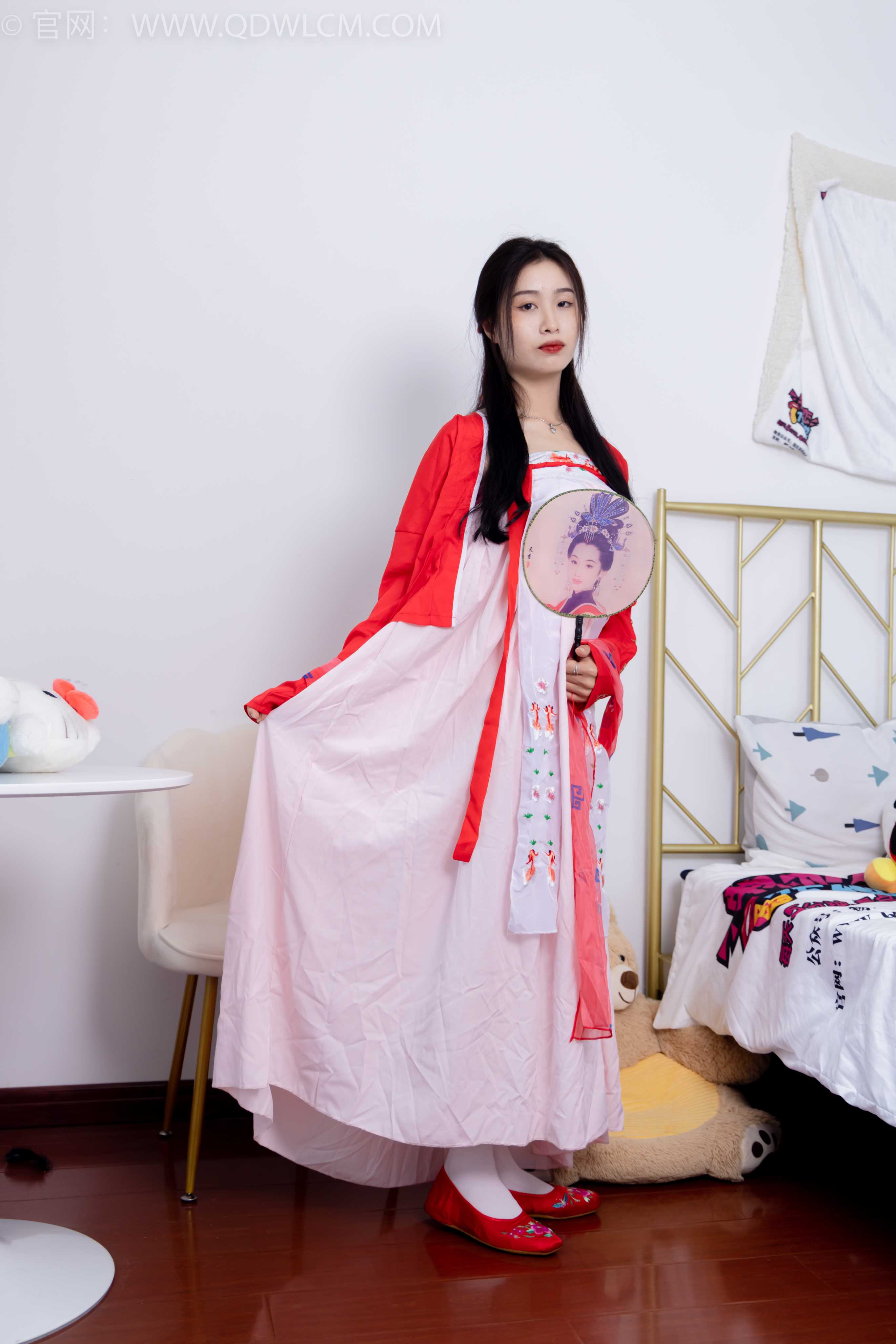 图片[5]-物恋传媒 NO.1872 绒绒-红衣飘飘 [180P-1V-3.84G]-COS写真在线网