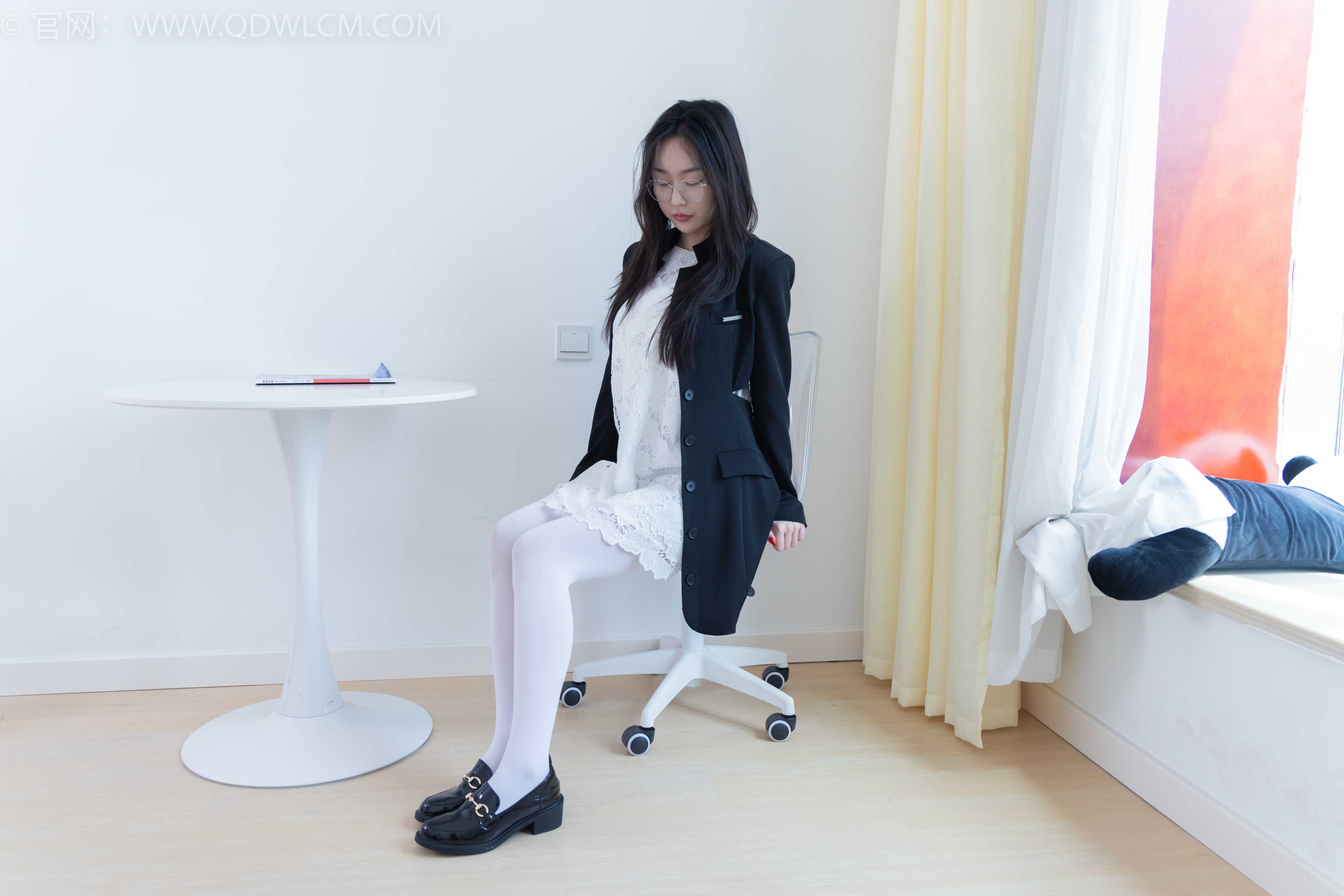 图片[2]-物恋传媒 NO.1967 美兔-融化悲伤 [160P-1V-4.07G]-COS写真在线网