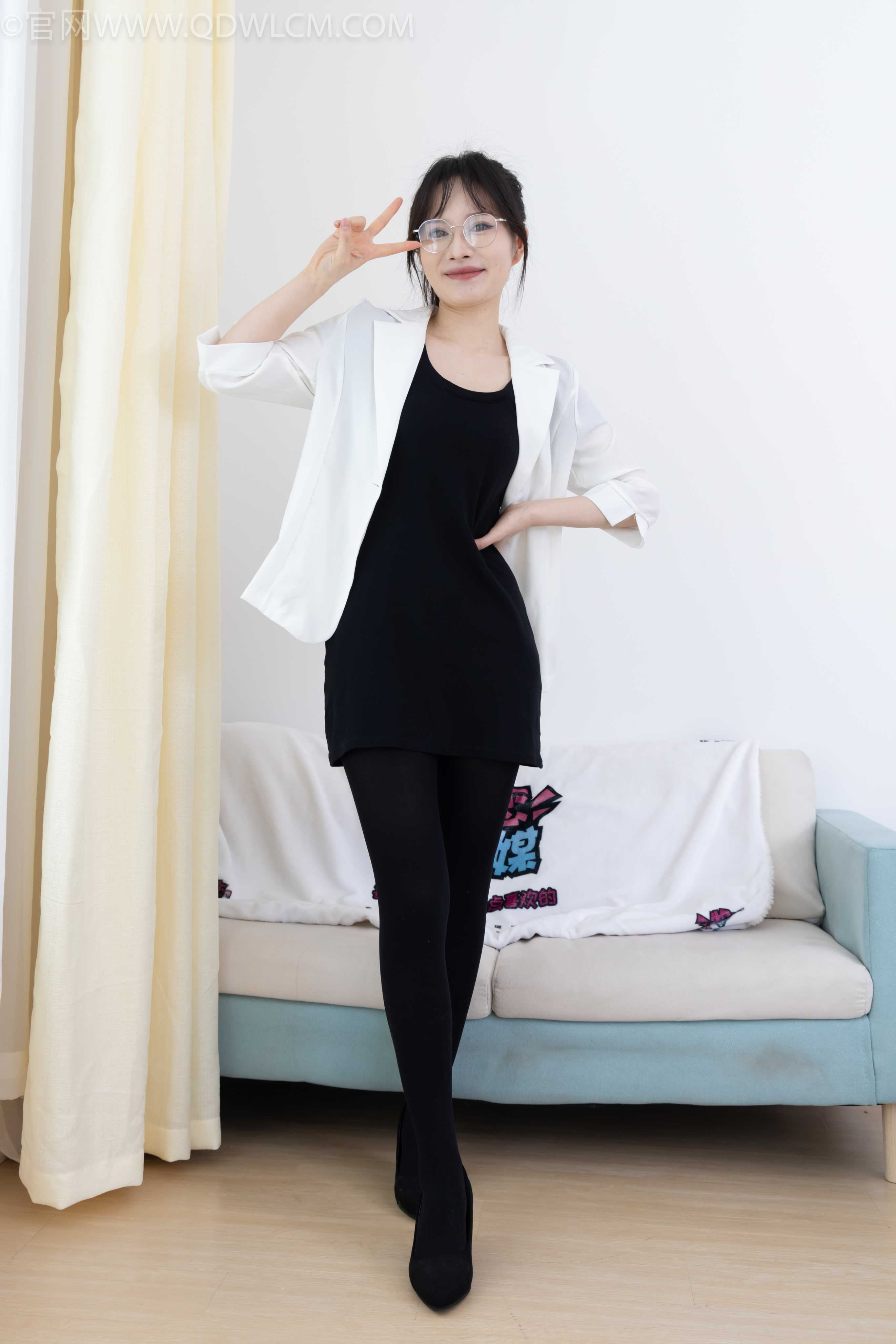 物恋传媒 NO.1997 小酒-童话剧情 [170P-1V-4.54G] - 秀人网免费无水印在线套图写真