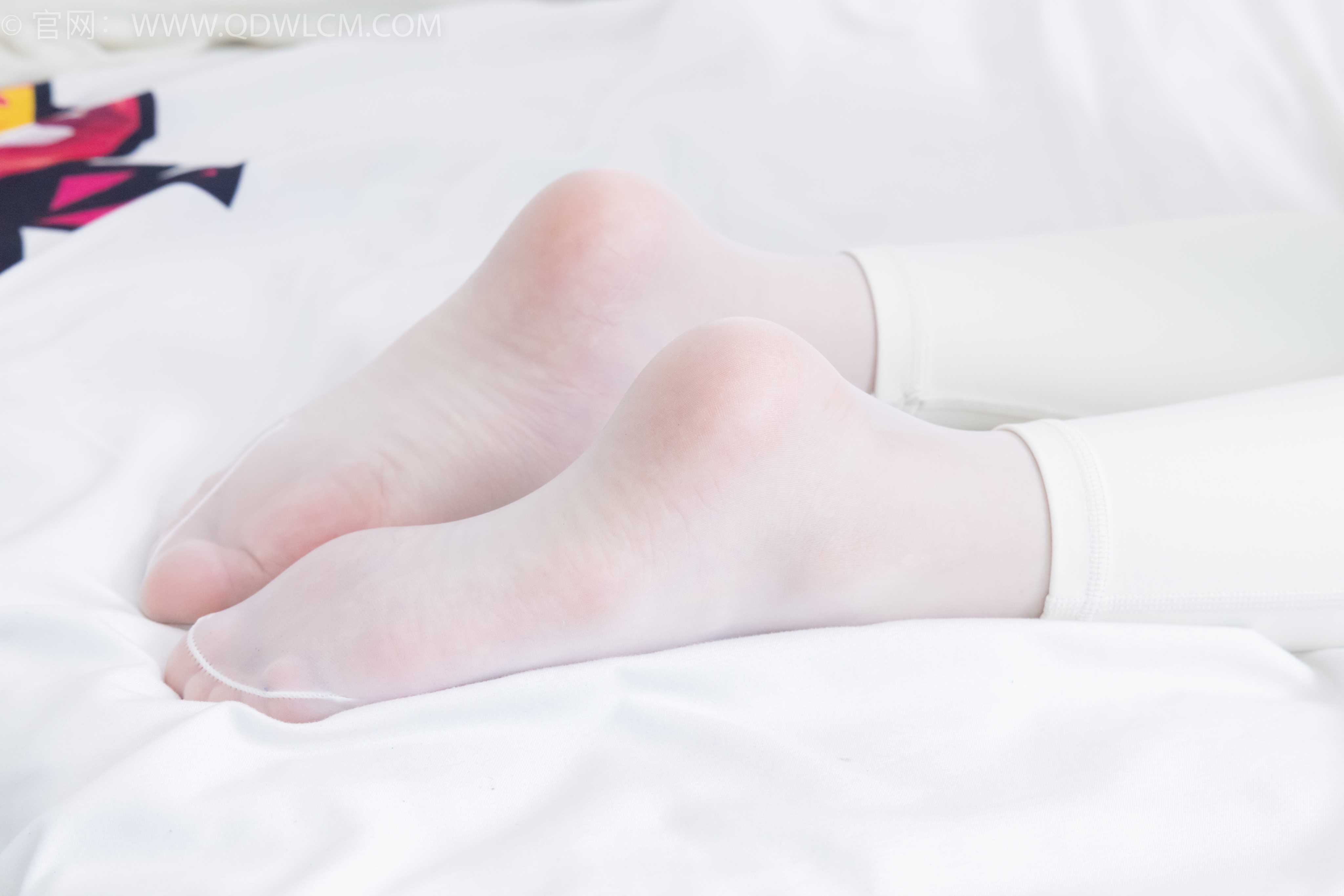 物恋传媒 NO.2060 恬恬-璀璨星辰 [160P1V-4.46GB] - 秀人网免费无水印在线套图写真