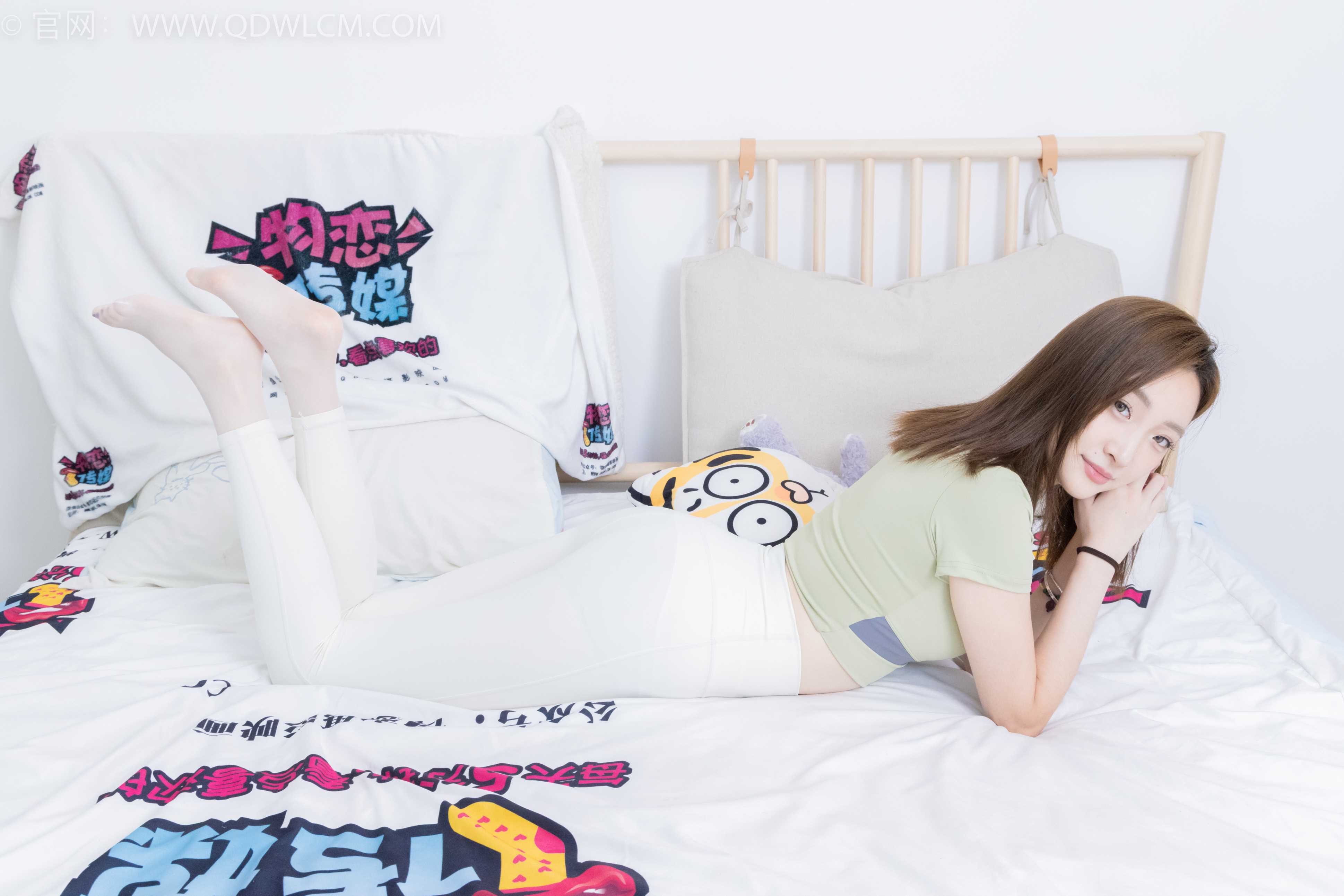 物恋传媒 NO.2060 恬恬-璀璨星辰 [160P1V-4.46GB] - 秀人网免费无水印在线套图写真