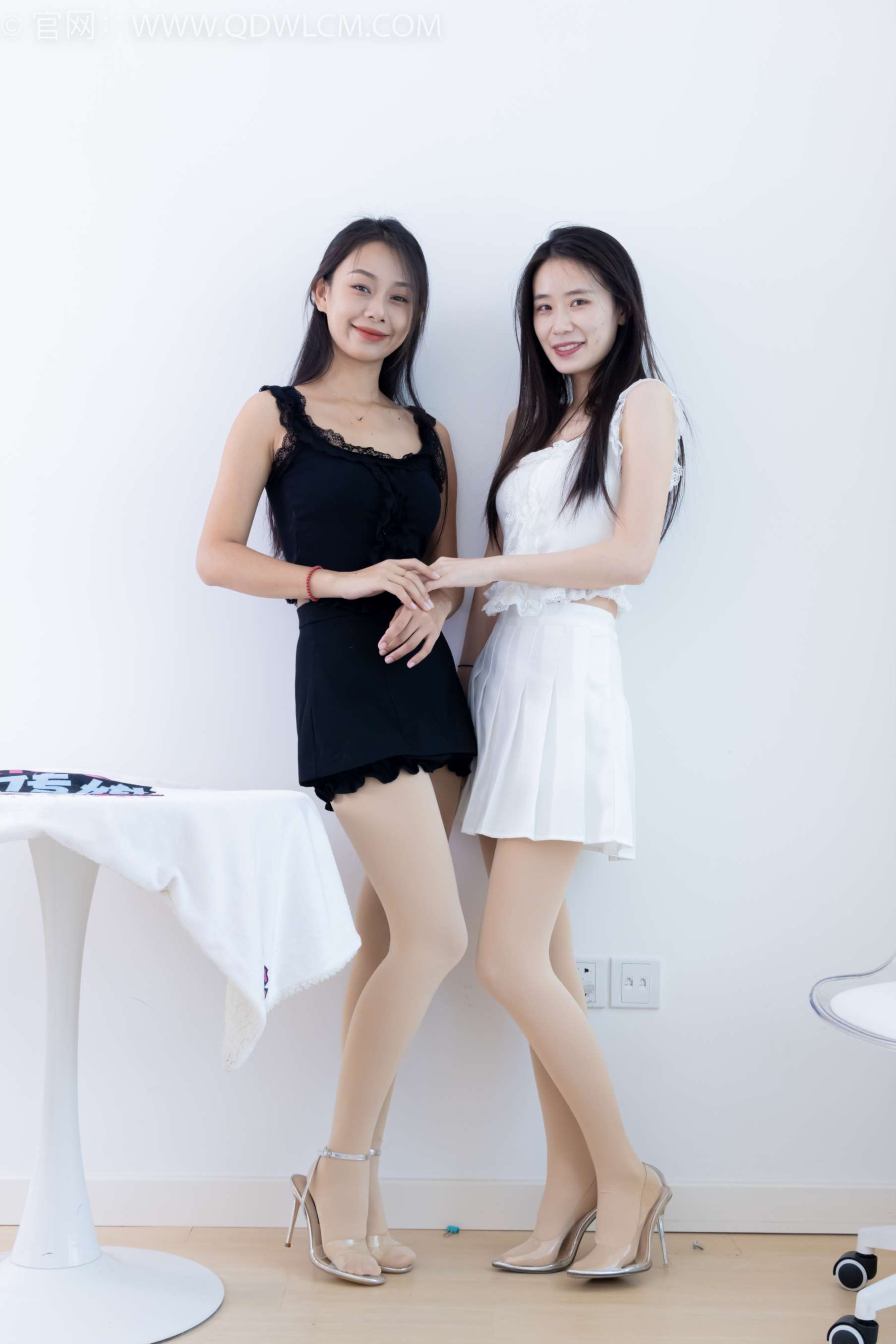 图片[5]-物恋传媒 NO.2210 菜菜&岚岚-要你的温柔[200P-1V-6.94G]-COS写真在线网