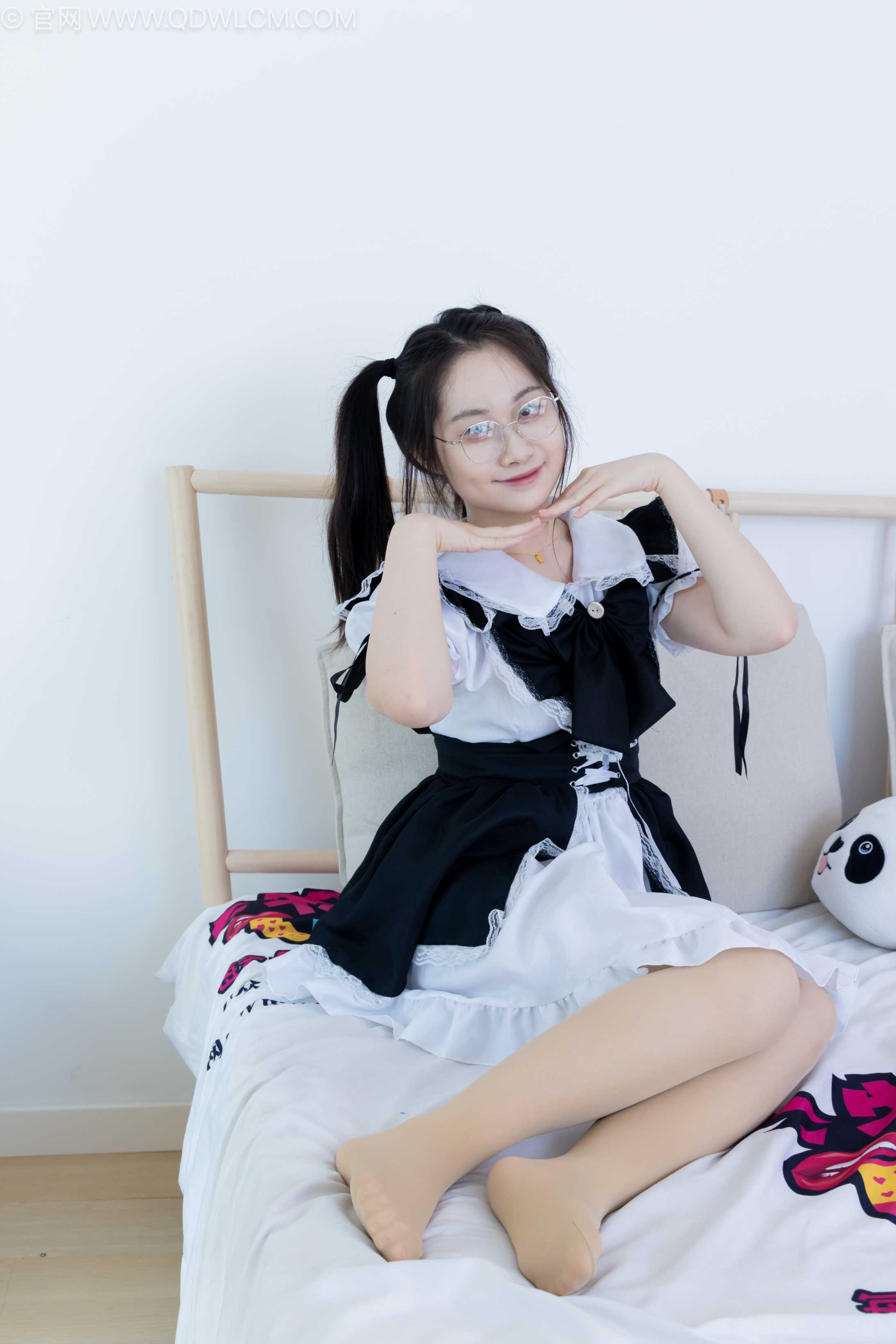 图片[4]-物恋传媒 NO.2239 小新-低跟鞋、白棉袜、女仆装[160P-1V-3.81G]-COS写真在线网