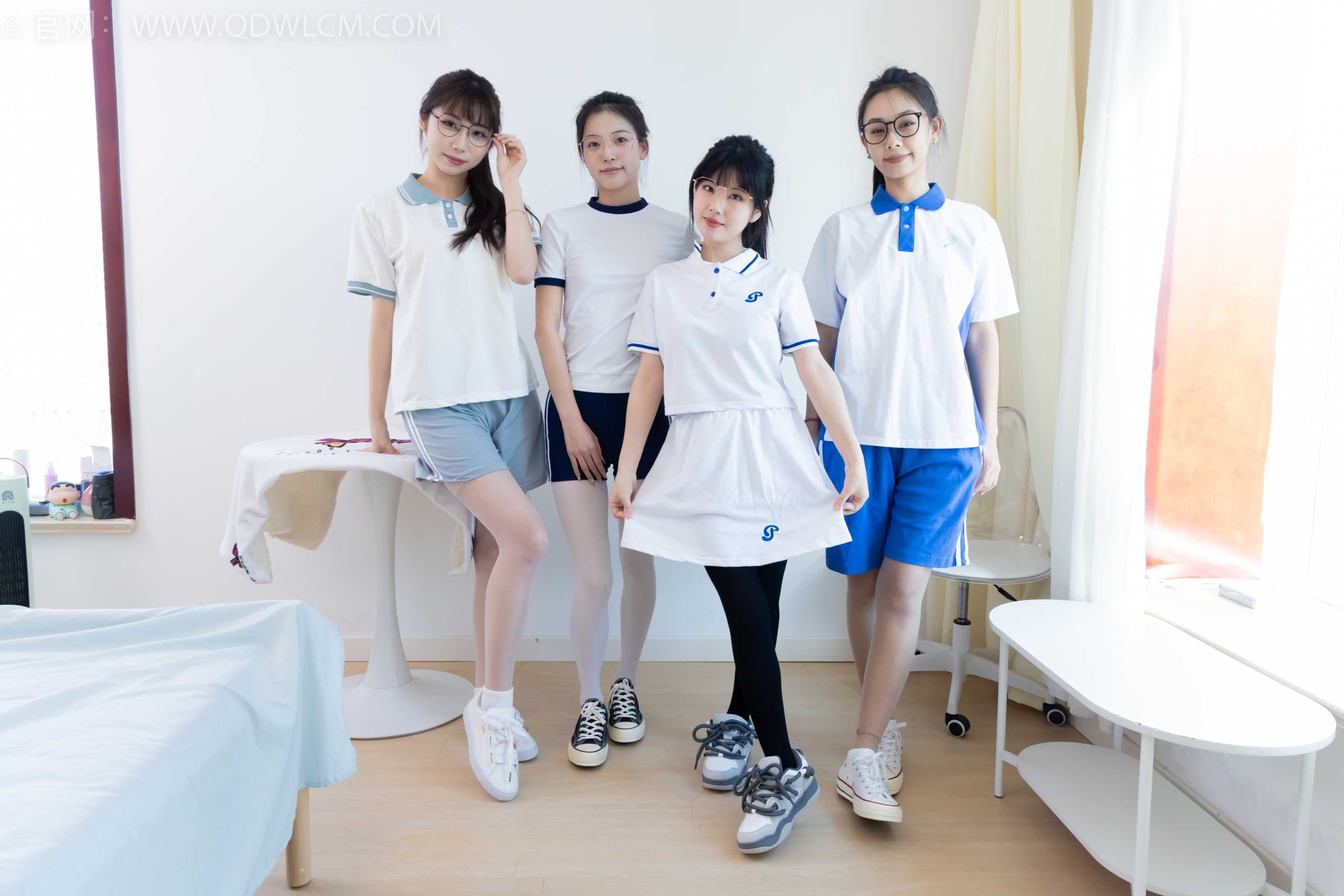 图片[5]-物恋传媒 NO.2243 茯苓&岚岚&泡泡&米米-新春快乐[190P-1V-6.07G]-COS写真在线网