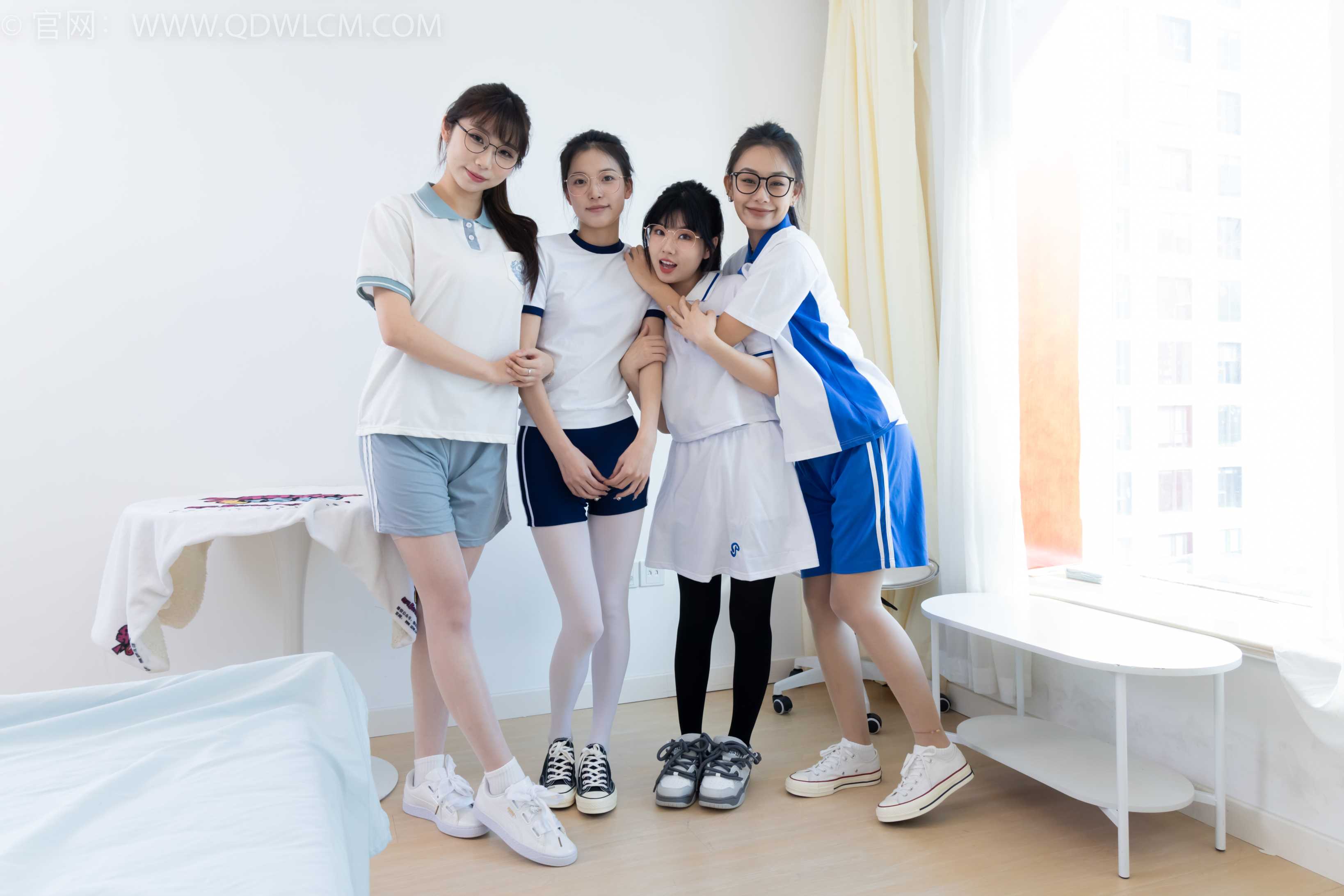 图片[4]-物恋传媒 NO.2243 茯苓&岚岚&泡泡&米米-新春快乐[190P-1V-6.07G]-COS写真在线网