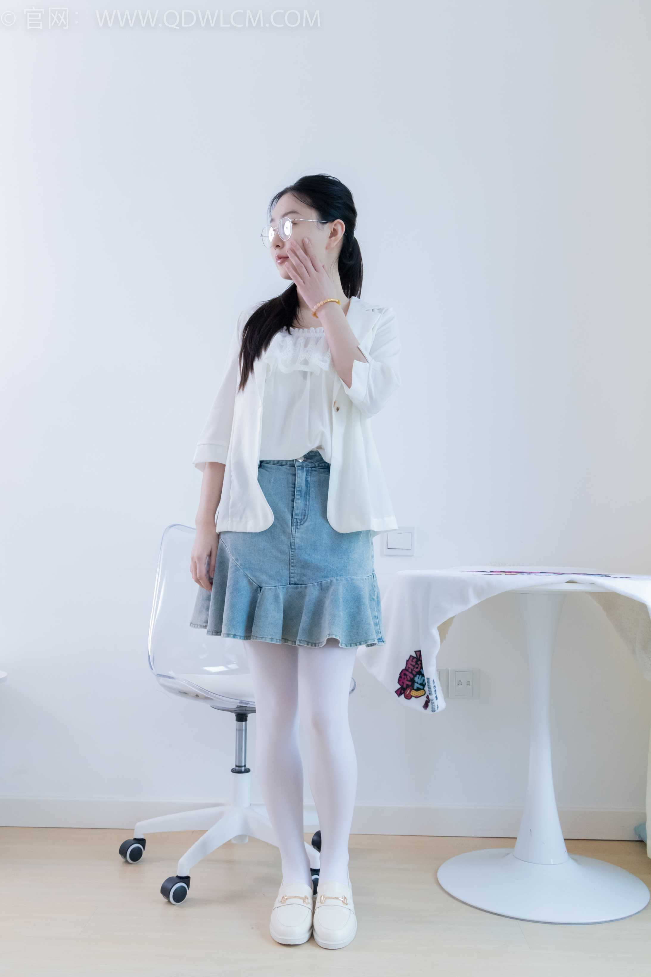 图片[5]-物恋传媒 NO.2246 美兔-皮鞋、皮筋绑脚老头乐挠脚剧情[151P-1V-4.33G]-COS写真在线网