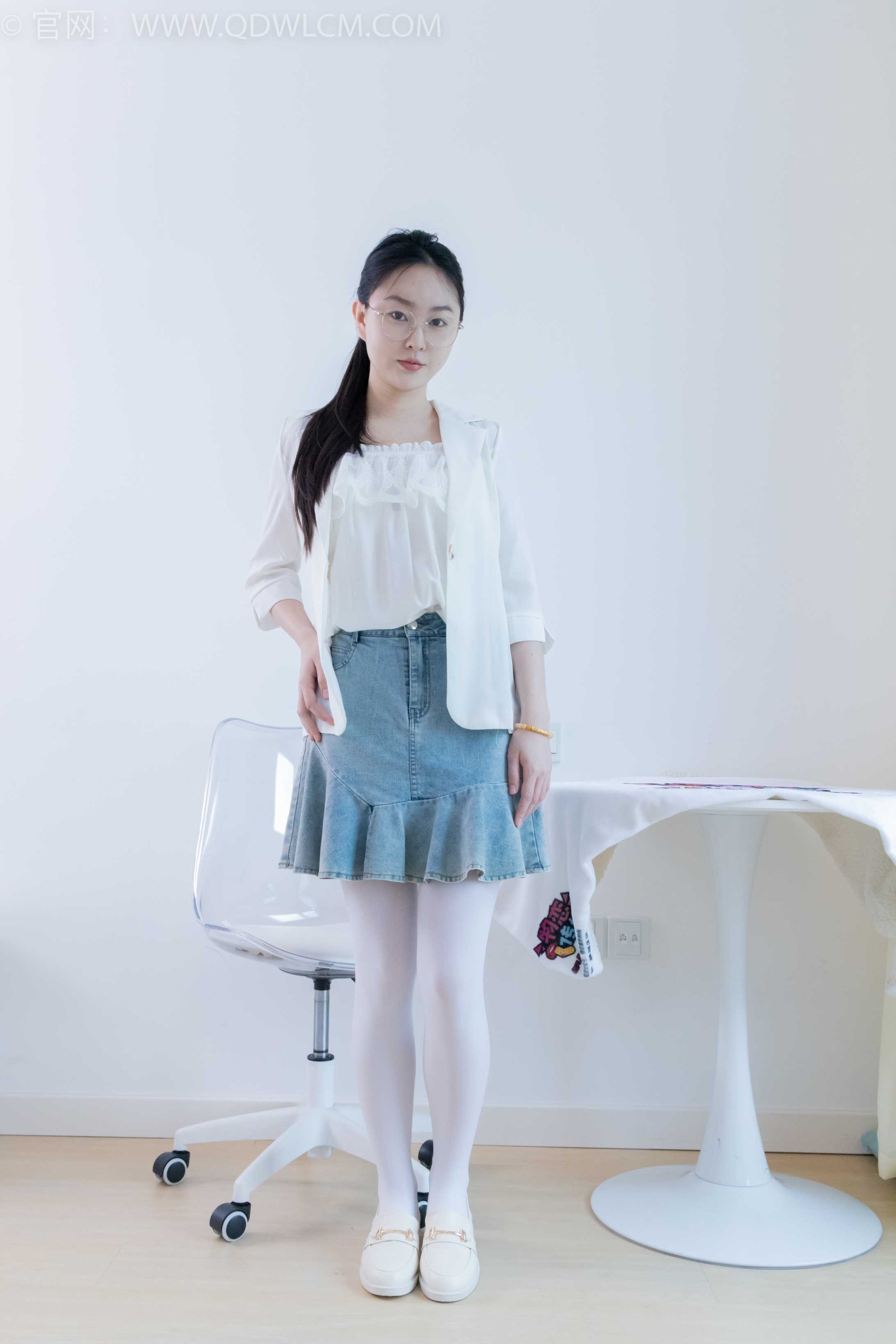 图片[4]-物恋传媒 NO.2246 美兔-皮鞋、皮筋绑脚老头乐挠脚剧情[151P-1V-4.33G]-COS写真在线网