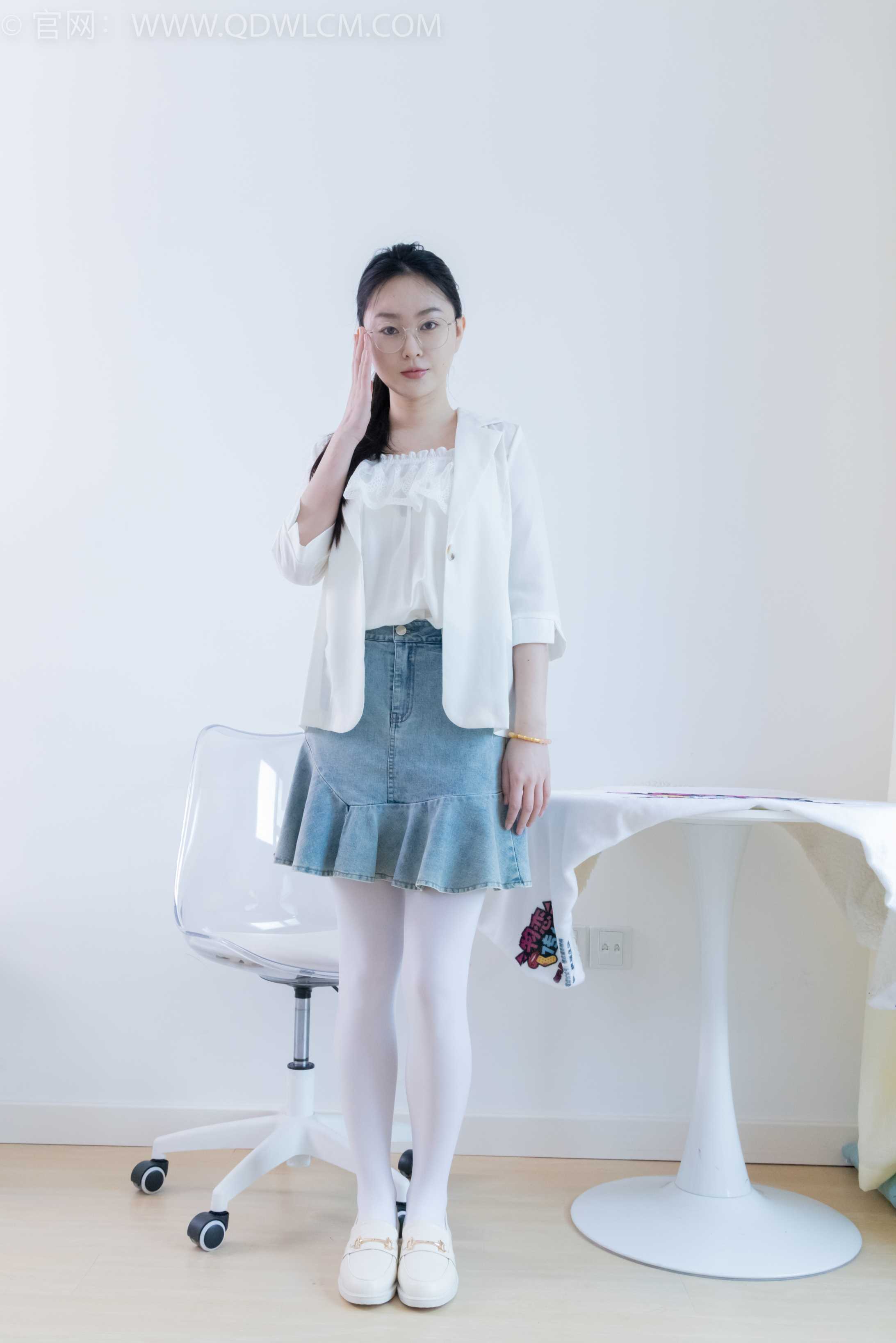 图片[3]-物恋传媒 NO.2246 美兔-皮鞋、皮筋绑脚老头乐挠脚剧情[151P-1V-4.33G]-COS写真在线网