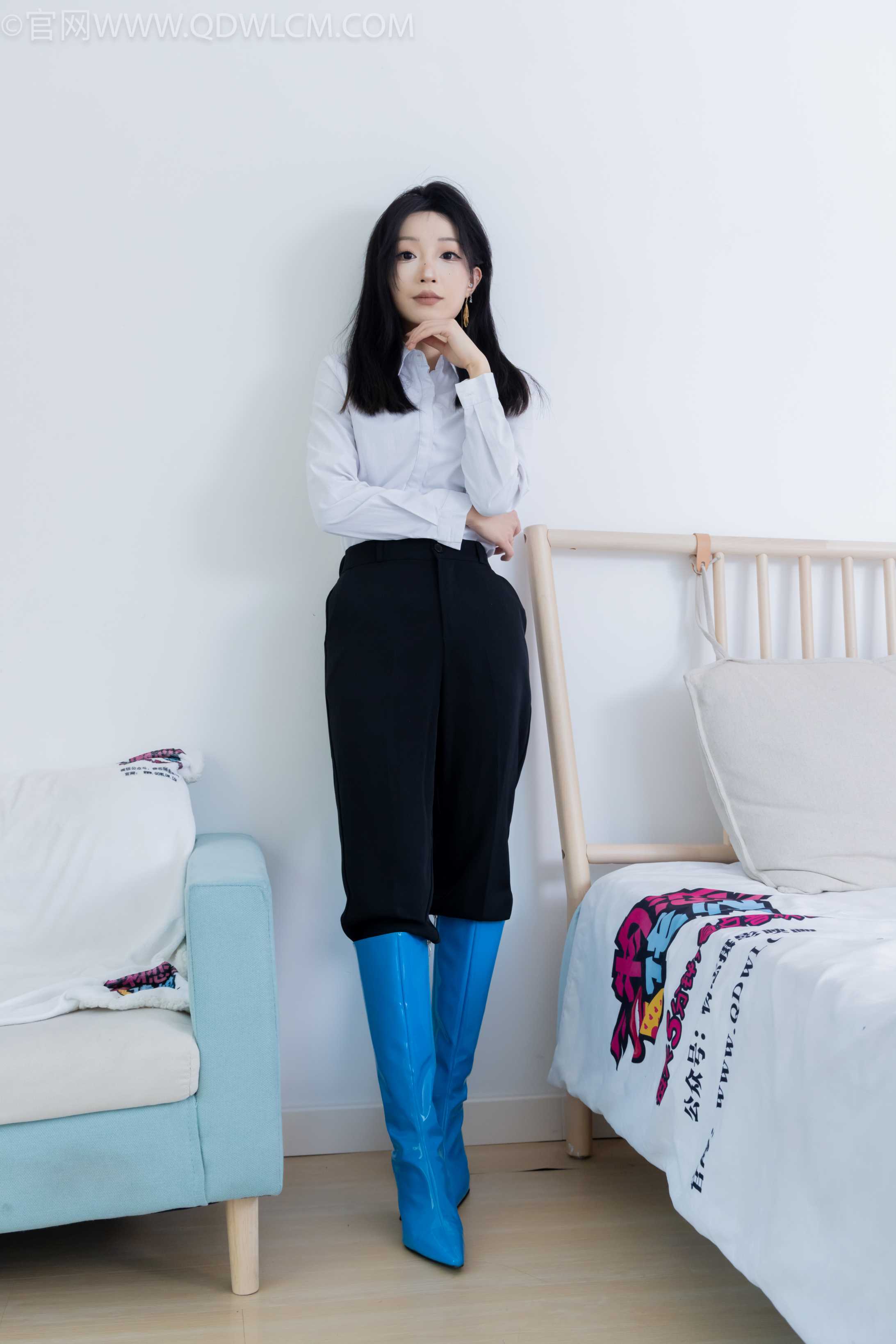 图片[2]-物恋传媒 NO.2267 嘟嘟-高跟长靴（大量）、（脚尖加固款）[238P-1V-6.76G]-COS写真在线网