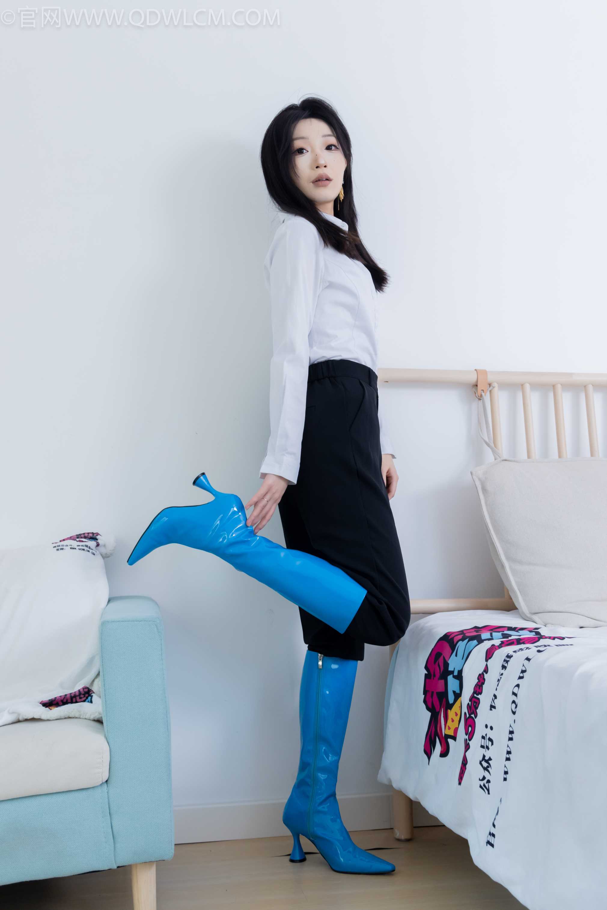 图片[4]-物恋传媒 NO.2267 嘟嘟-高跟长靴（大量）、（脚尖加固款）[238P-1V-6.76G]-COS写真在线网