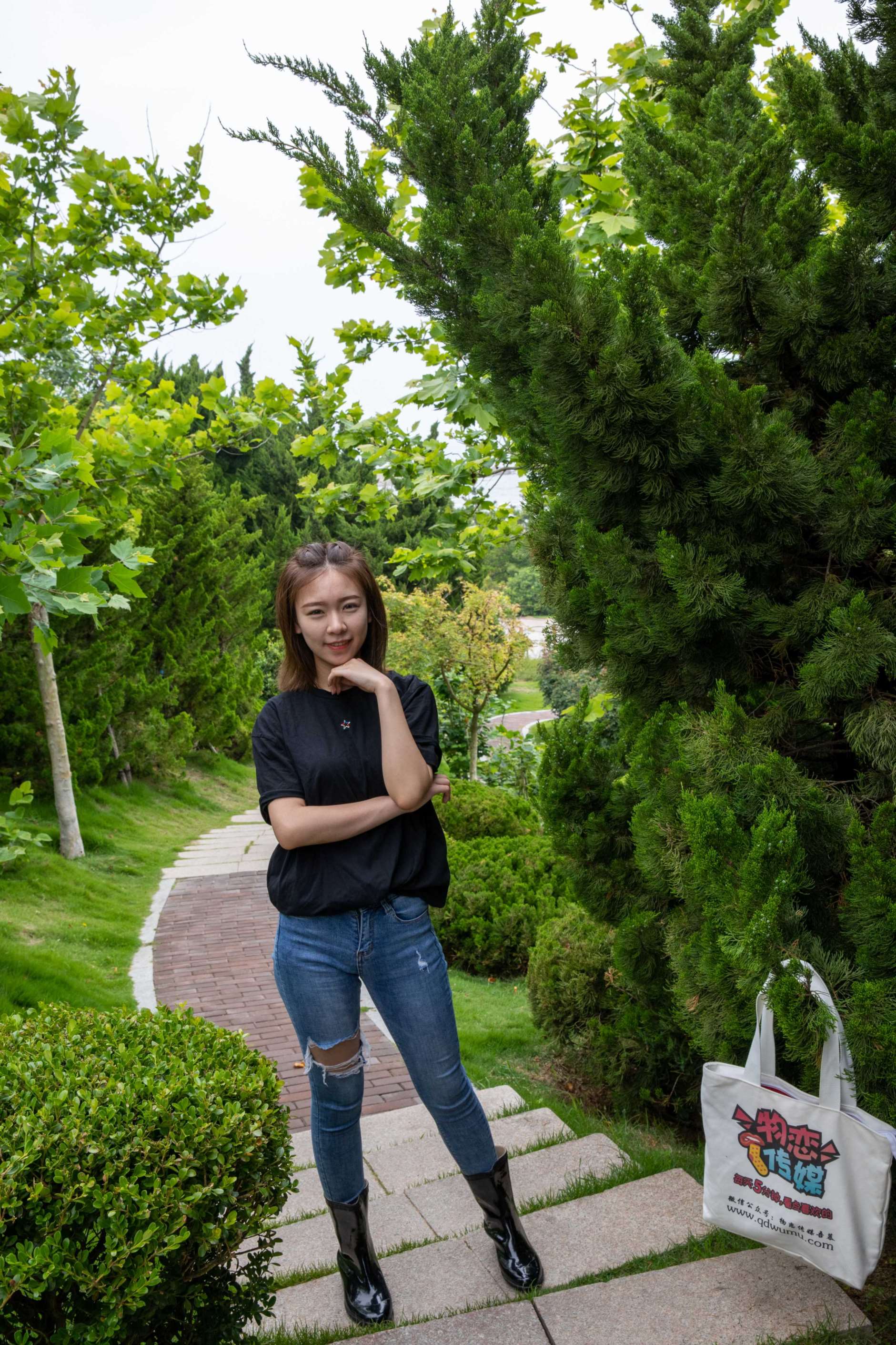 图片[3]-物恋传媒 No.430 婷婷-花园少女 [148P+1V5.71G]-COS写真在线网