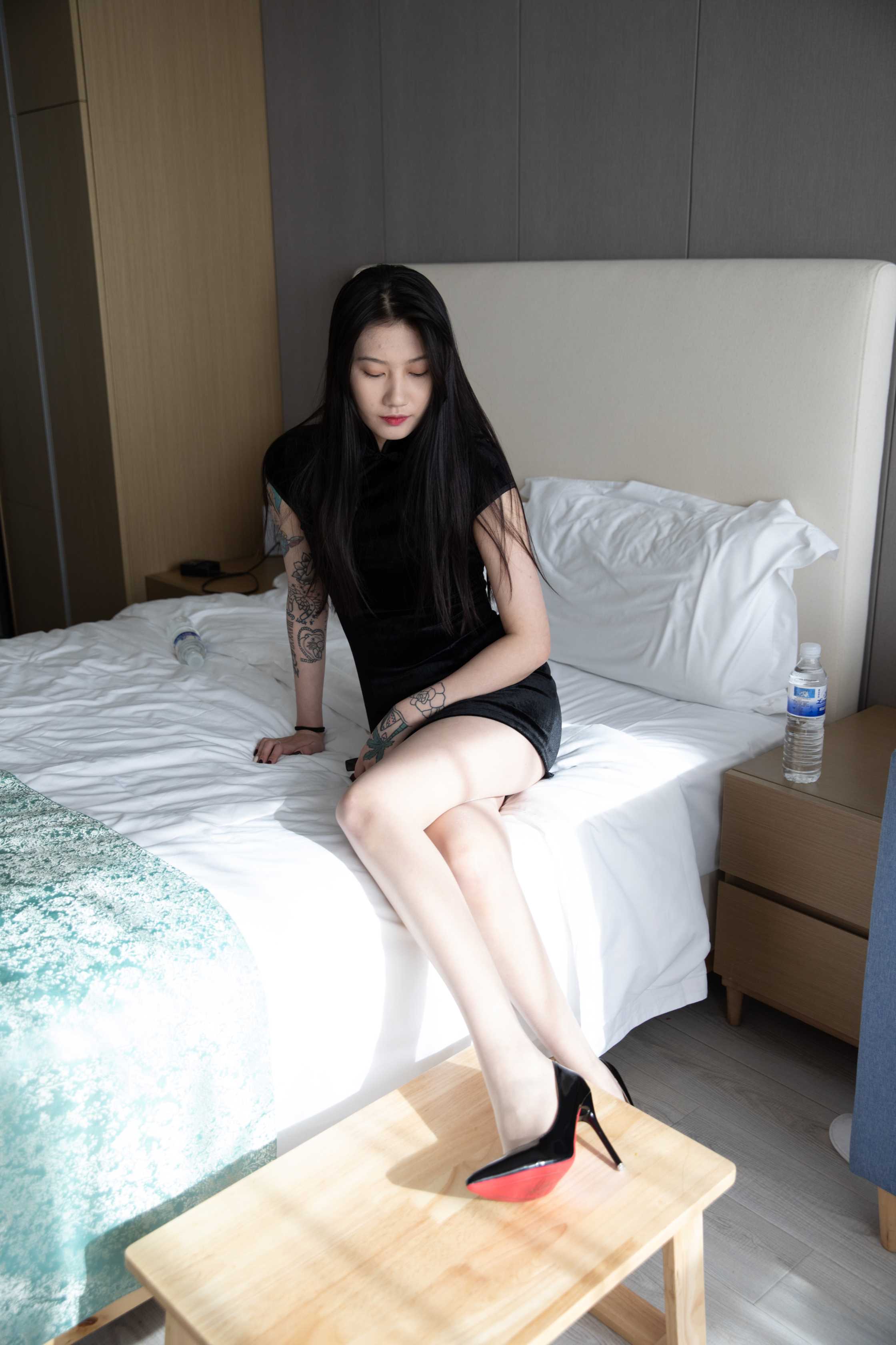 图片[5]-物恋传媒 NO.667 兔兔-夜晚的寄托 [183P+1V／4.12G]-COS写真在线网