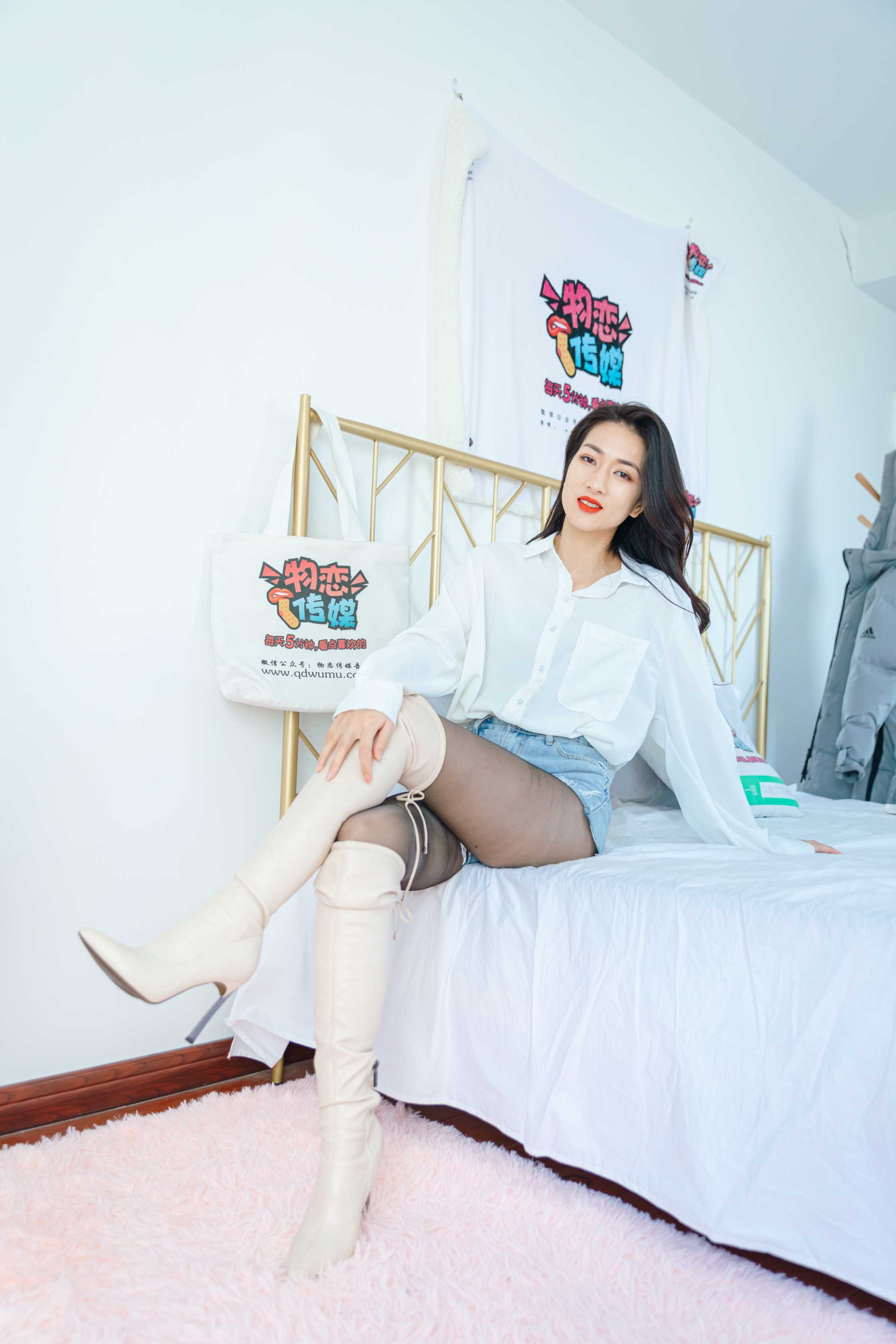 图片[4]-物恋传媒 NO.725 小茶-画中戏情  [154P+1V／3110M]-COS写真在线网