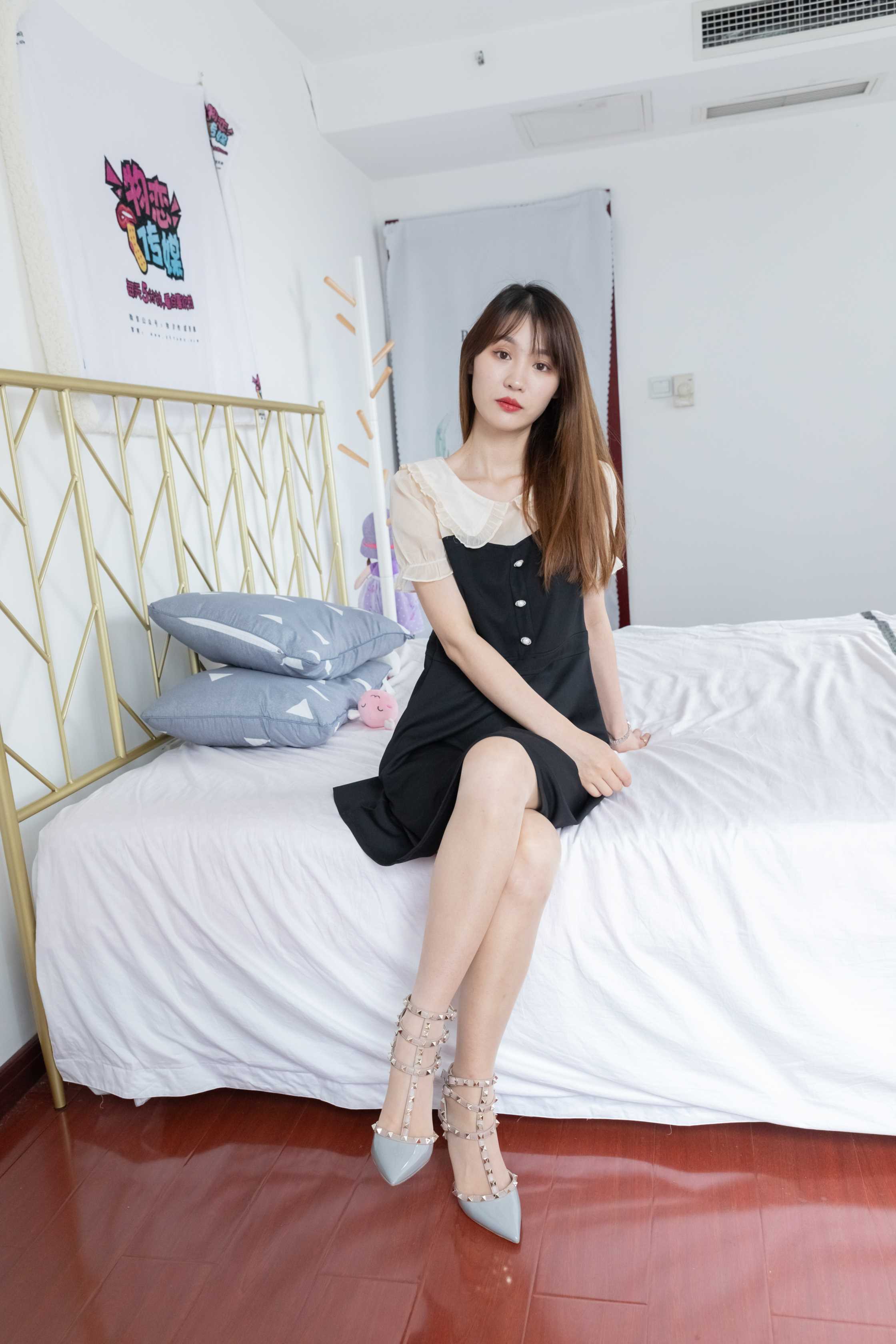 图片[6]-物恋传媒 NO.880 琪琪-秋风雨意 [118P+1V／5.48GB]-COS写真在线网