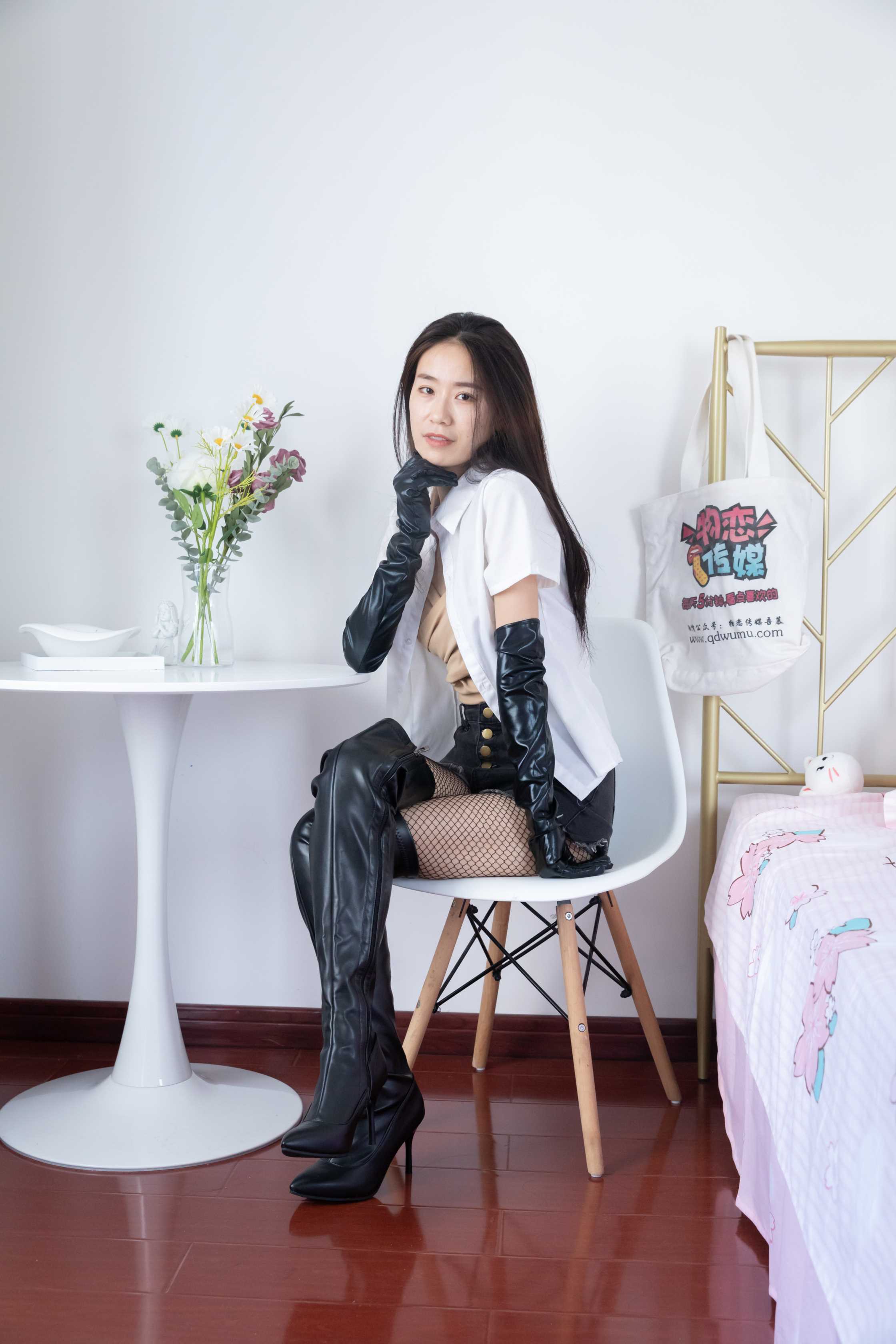 图片[2]-物恋传媒 NO.888 菜菜-坐看秋风 [149P+1V／3.61GB]-COS写真在线网