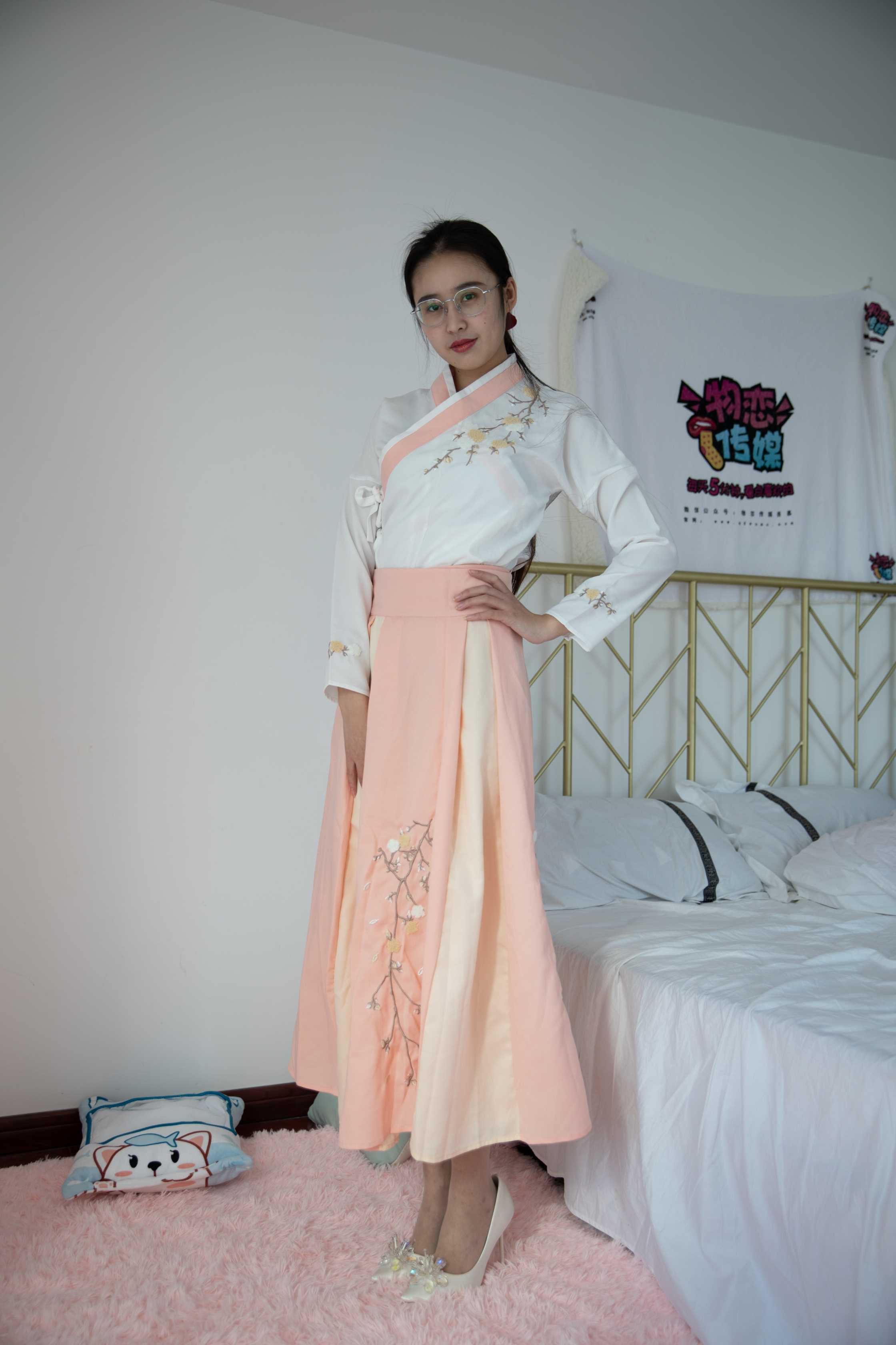 图片[4]-物恋传媒 NO.891 菲菲-风里的云 [142P+1V／4.65GB]-COS写真在线网