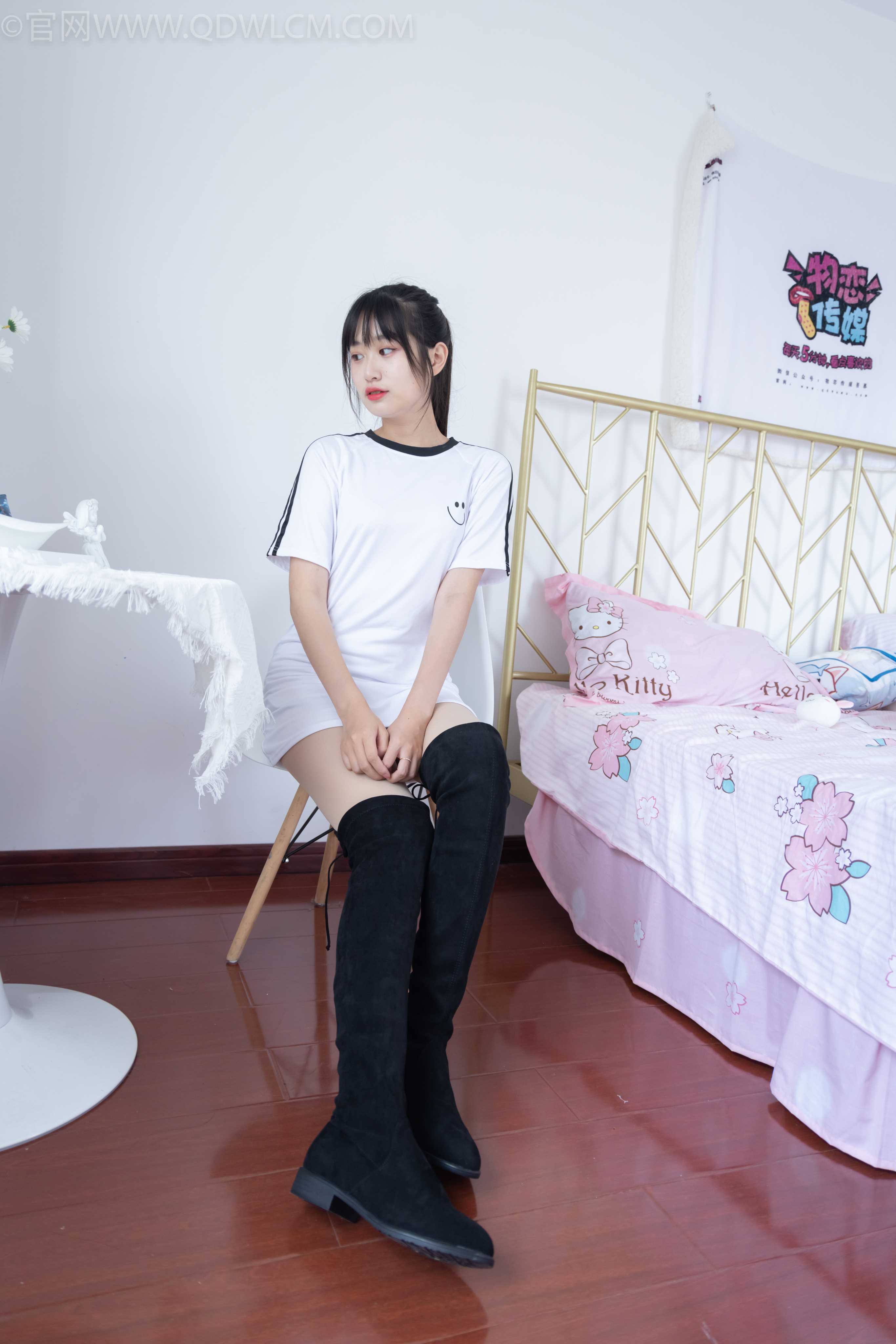 图片[4]-物恋传媒 NO.954期 小敏-花的色彩 [150P+1V／4.15GB]-COS写真在线网
