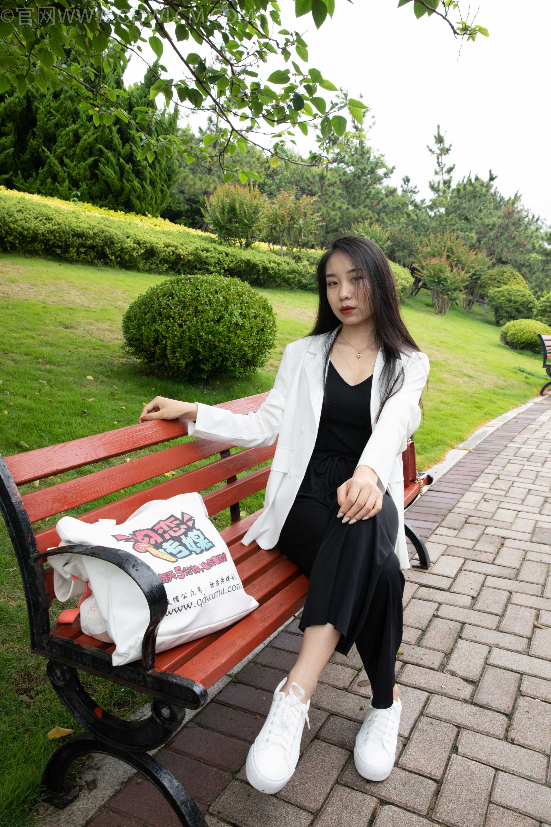 图片[2]-物恋传媒 NO.983 璐璐-思念成雨 [136P+1V／4.10GB]-COS写真在线网