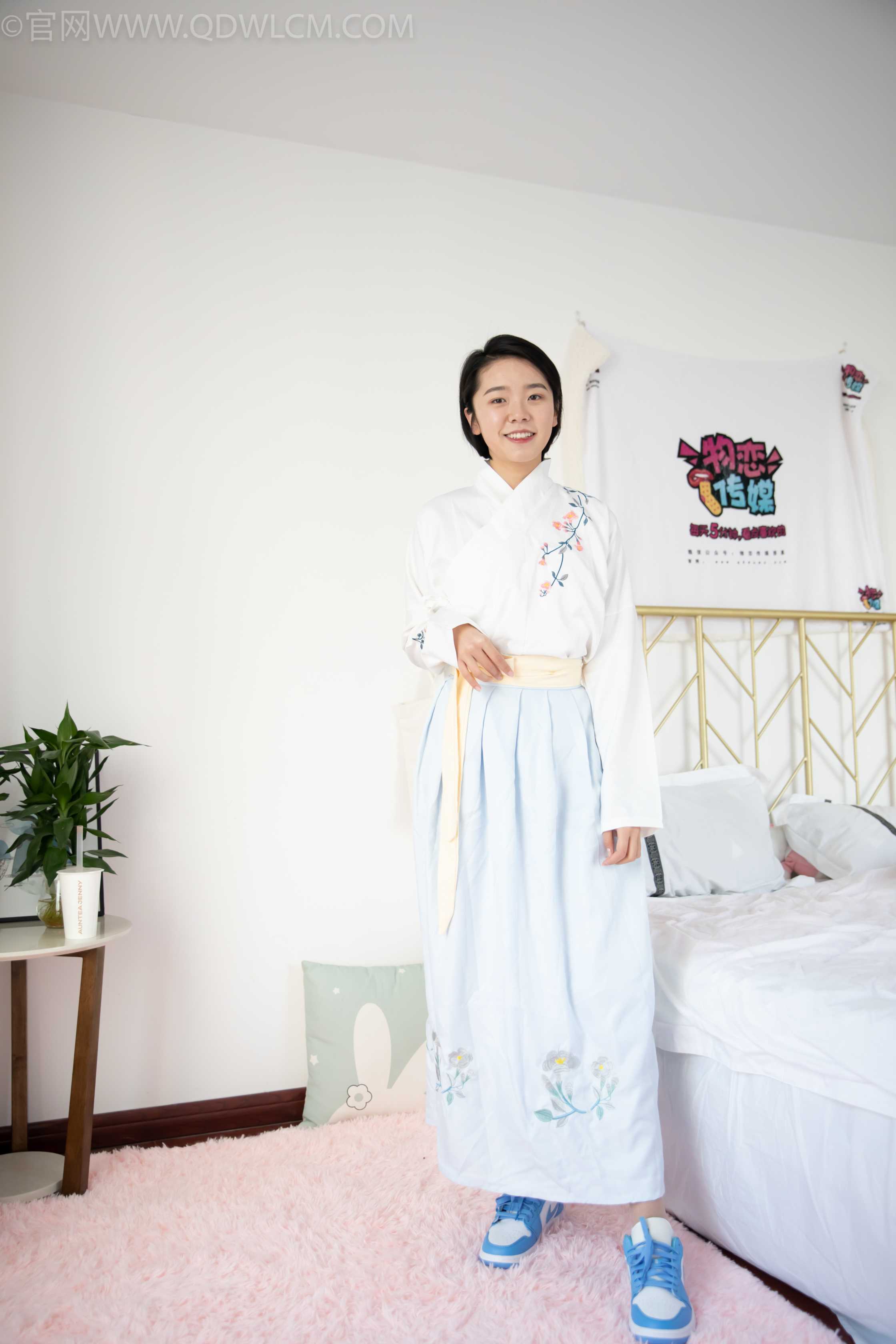 图片[2]-物恋传媒 NO.987 小飞-那年明月 [144P+1V／3.45GB]-COS写真在线网