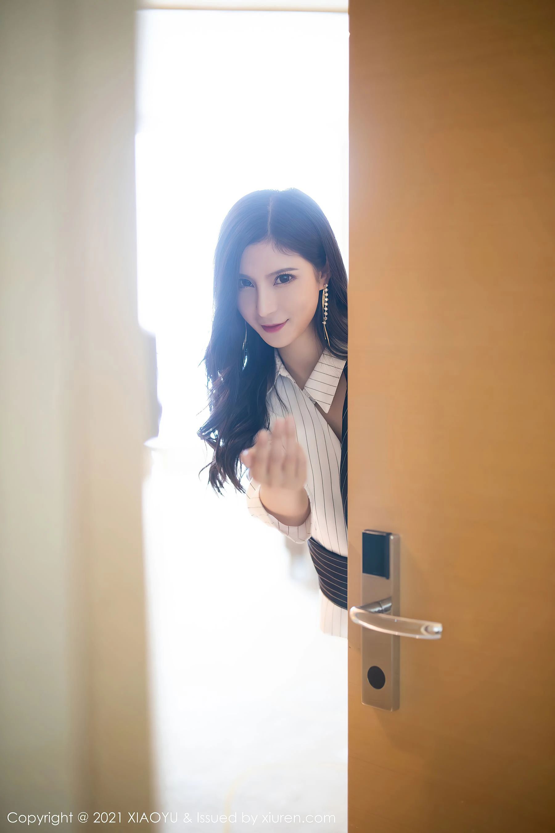图片[2]-语画界 VOL.466 小蛮妖Yummy-COS写真在线网