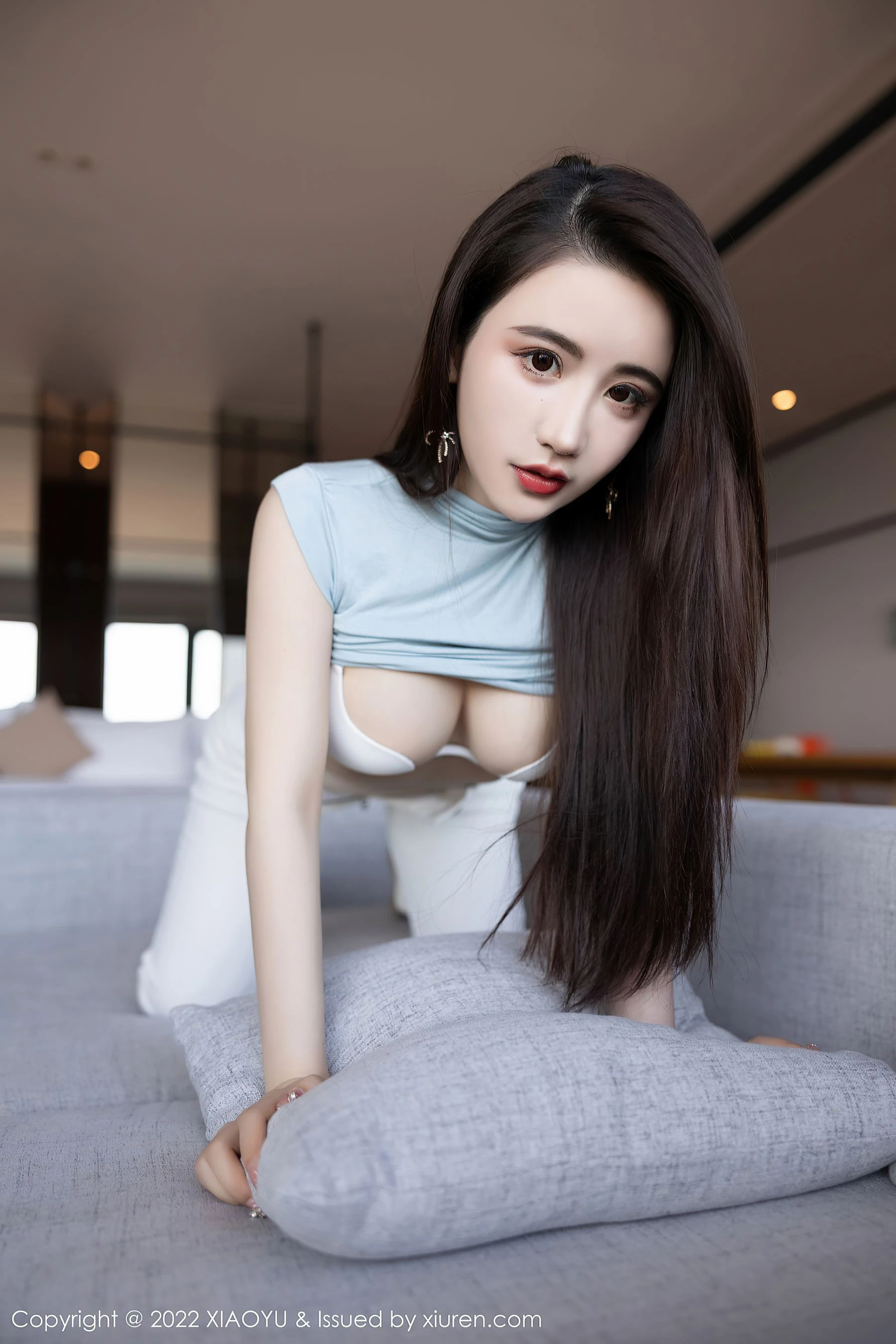 图片[5]-语画界 VOL.747 Cherry樱桃酱 气质美女旅拍-COS写真在线网