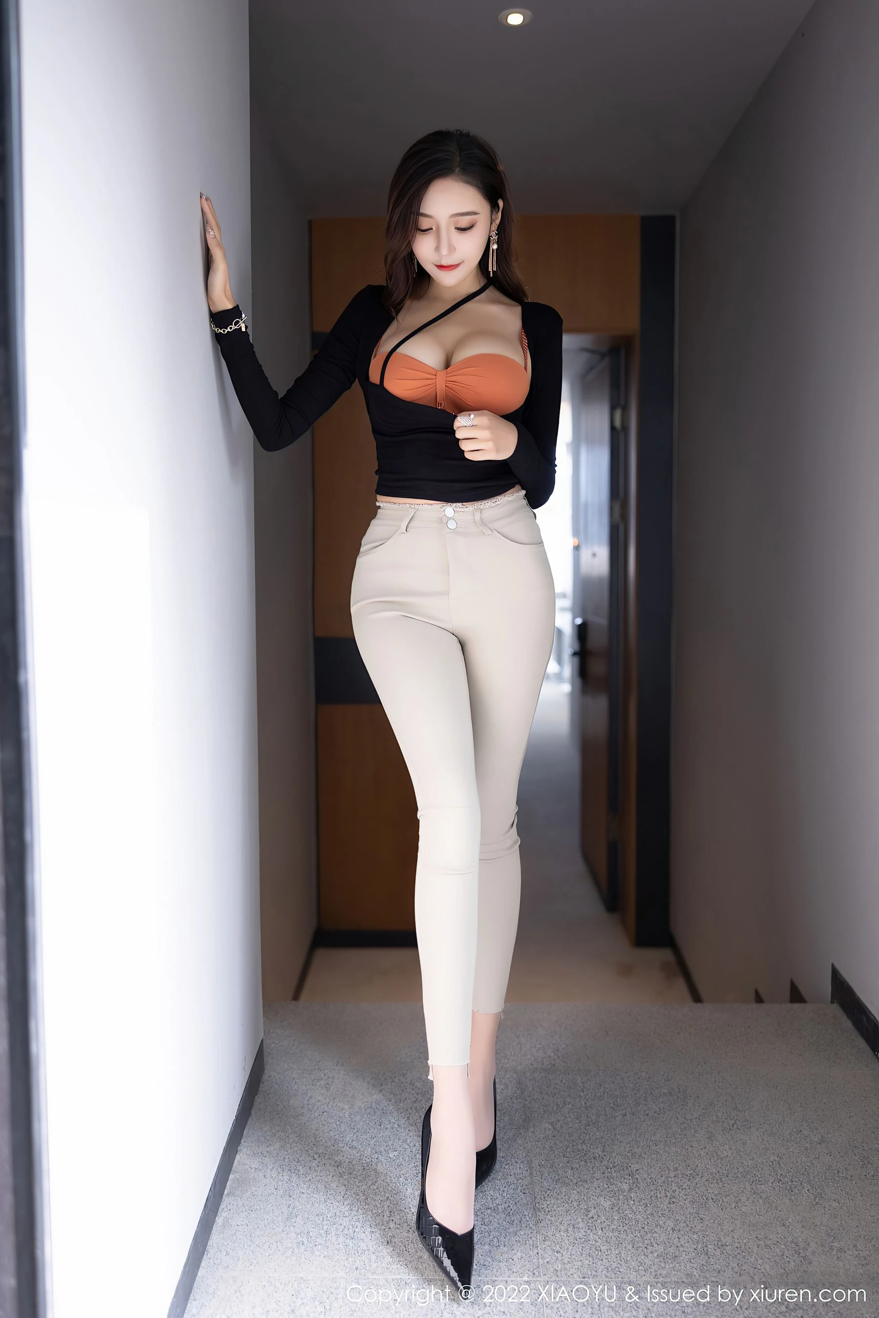 图片[5]-语画界 VOL.762 王馨瑶yanni 内衣丝袜女神约拍-COS写真在线网