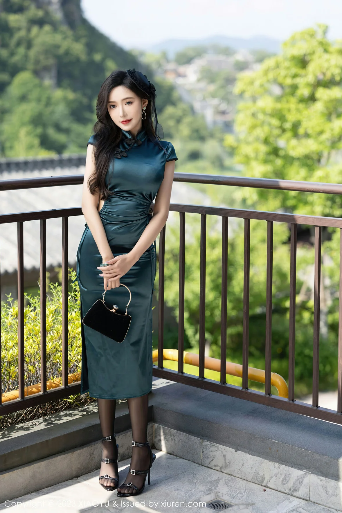 图片[3]-XIAOYU 语画界 Vol.1048 王馨瑶 暗绿色旗袍 [85P]-COS写真在线网