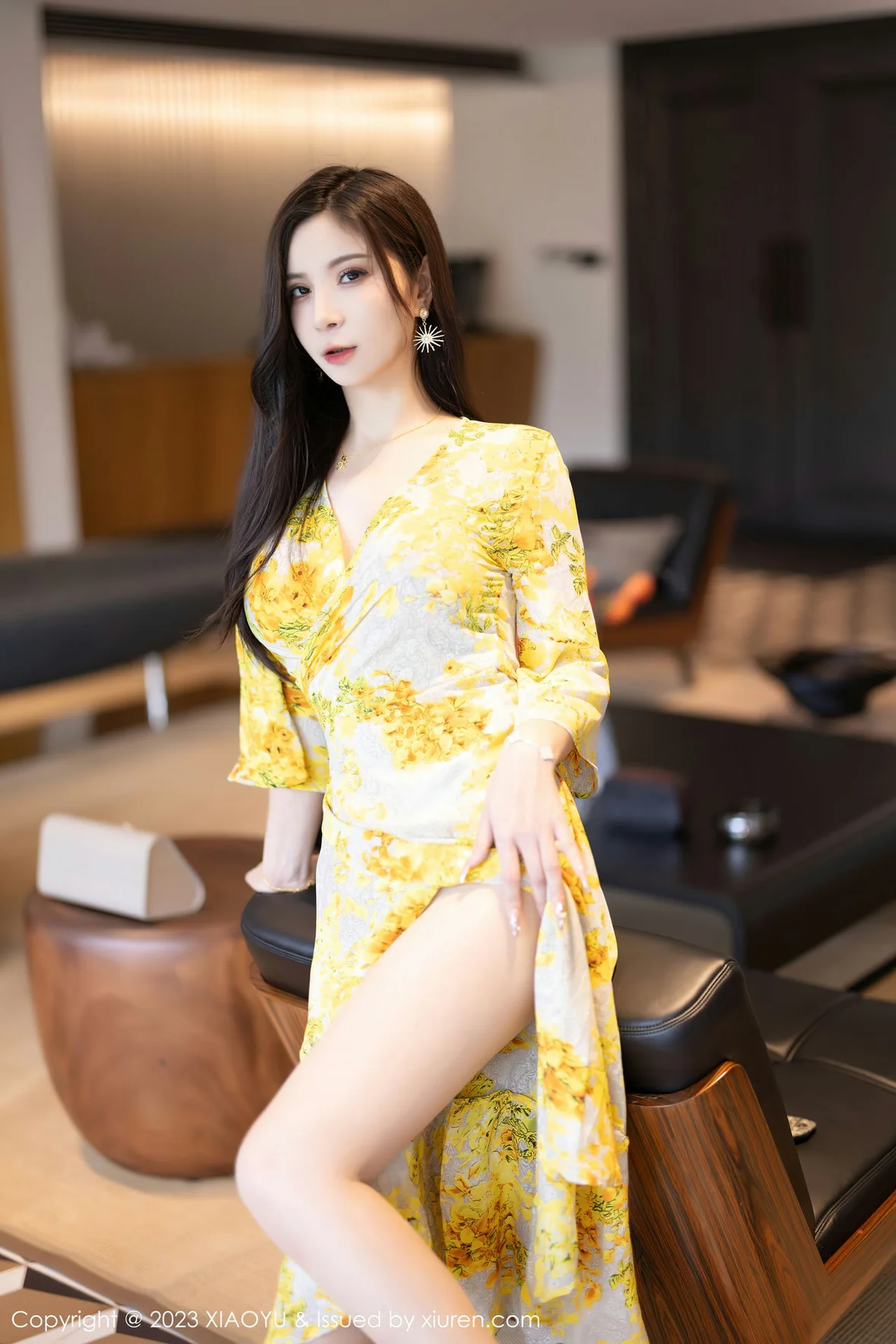图片[4]-XIAOYU 语画 Vol.1066 小蛮妖Yummy 诱人原色丝袜贵州旅拍写真 [88P]-COS写真在线网