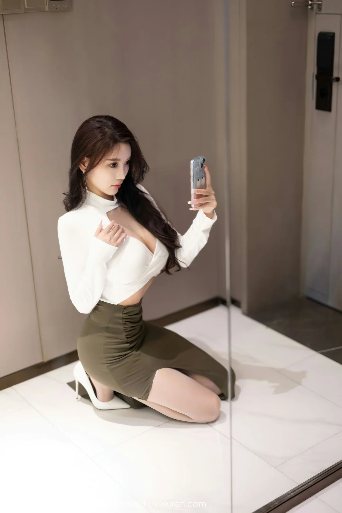图片[4]-XIAOYU 语画 Vol.1080 杨晨晨Yome 绿色短裙性感写真 [86P]-COS写真在线网