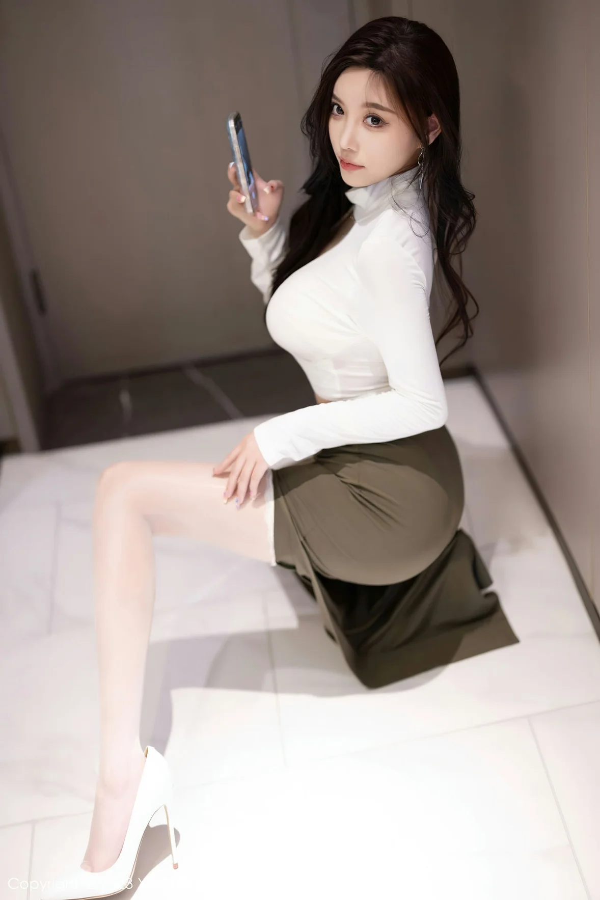 图片[5]-XIAOYU 语画 Vol.1080 杨晨晨Yome 绿色短裙性感写真 [86P]-COS写真在线网