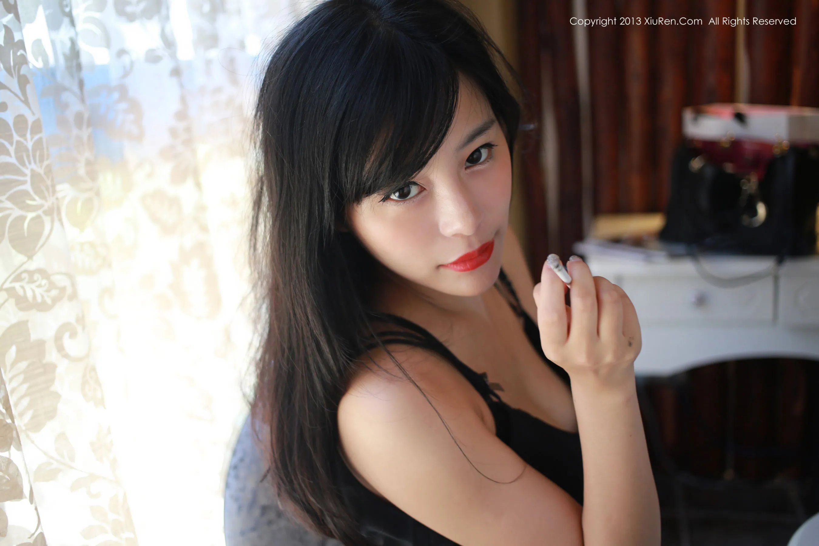 图片[3]-火辣模特@易欣viya 秀人网 No.007-COS写真在线网