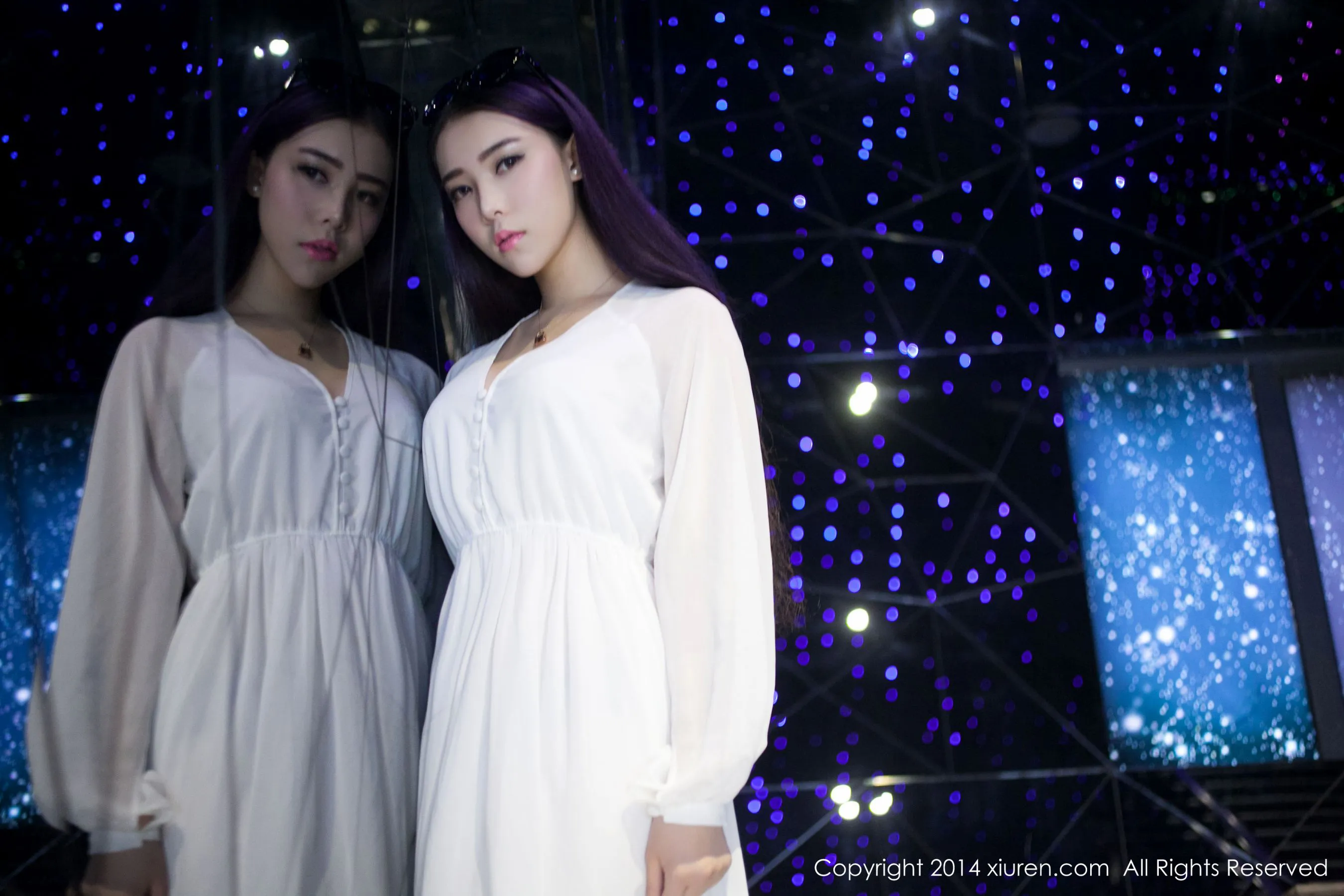 图片[4]-夢娜Vanessa《款款而来的特级女神》 秀人网 No.131-COS写真在线网