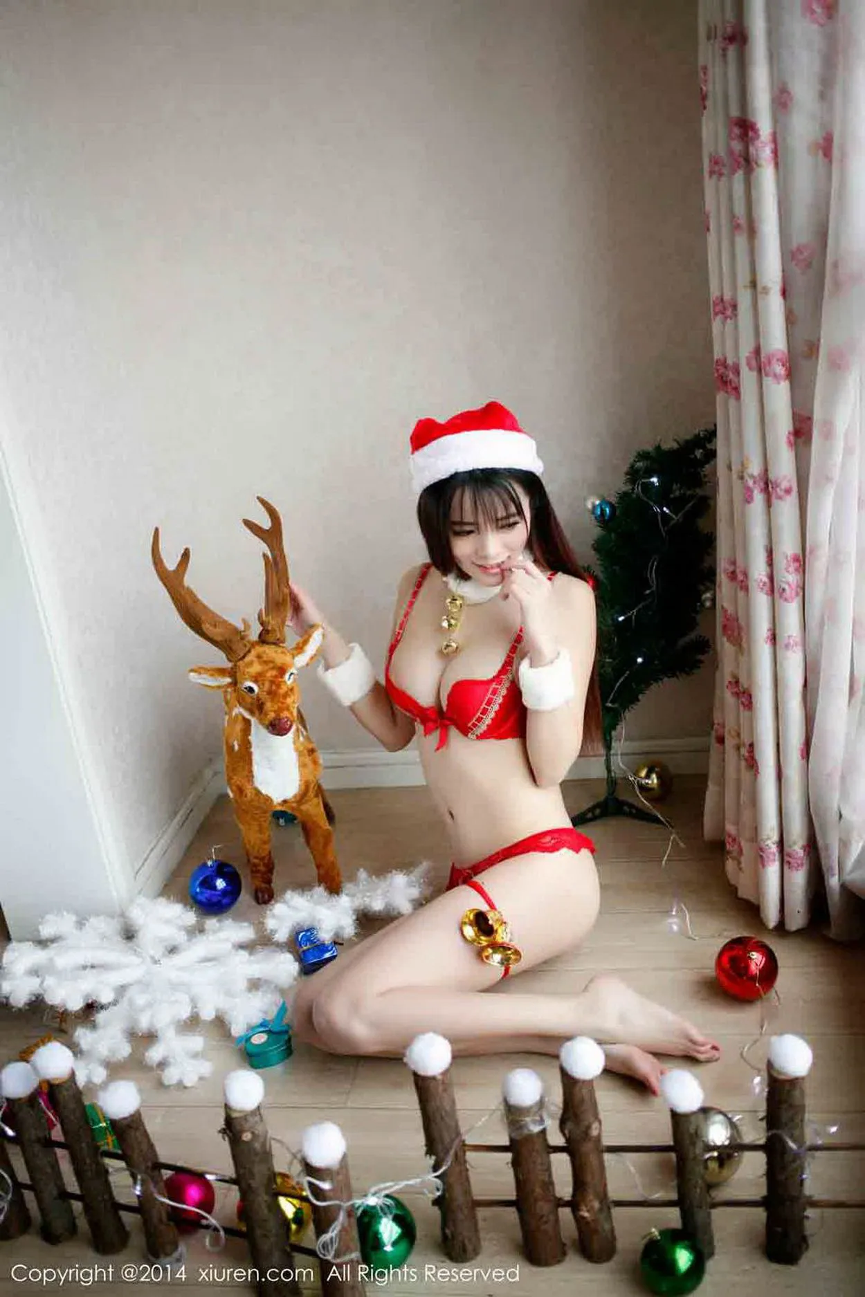 图片[2]-孔一红《圣诞主题系列》 秀人网 No.259-COS写真在线网