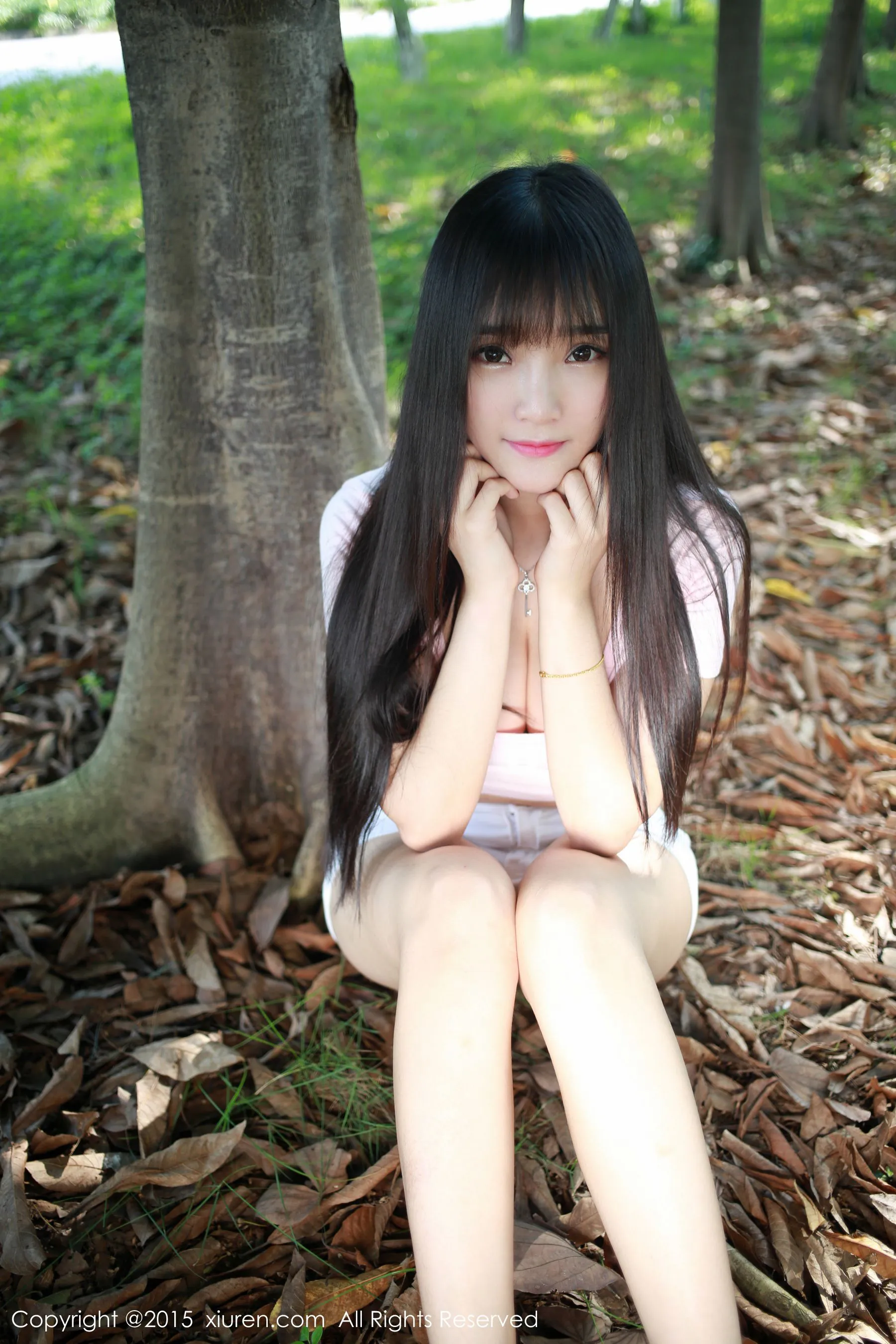 图片[3]-夏瑶baby《清新热裤妹子外拍》 秀人网 No.345-COS写真在线网