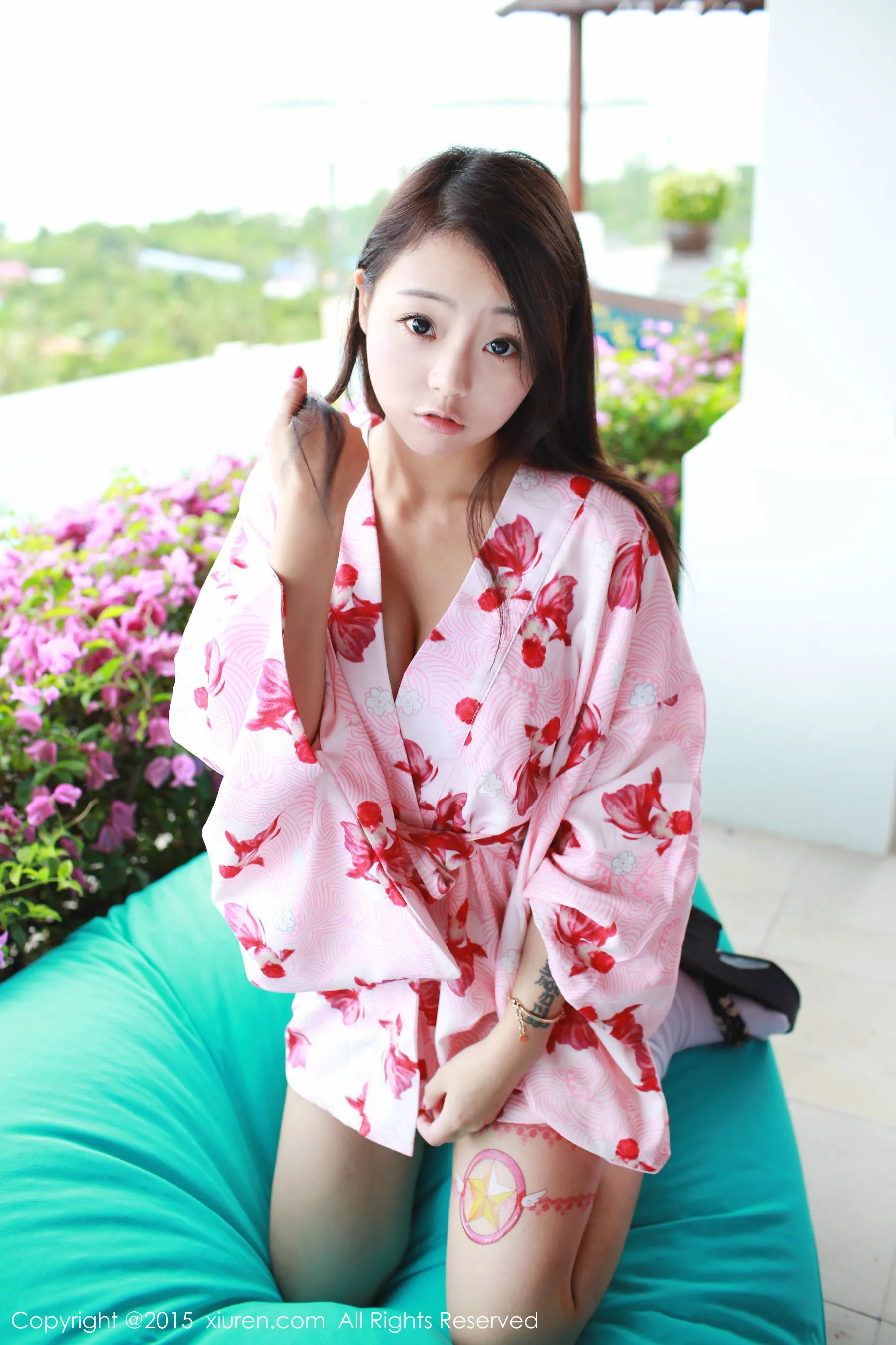 图片[2]-佘贝拉bella《主打性感女教师系列》 秀人网 No.438-COS写真在线网
