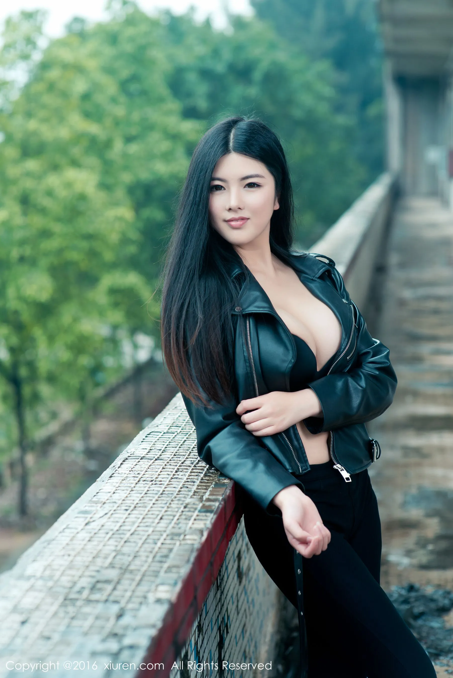 图片[2]-娜露Selena《日系清新巨乳小美女》 秀人网 No.518-COS写真在线网