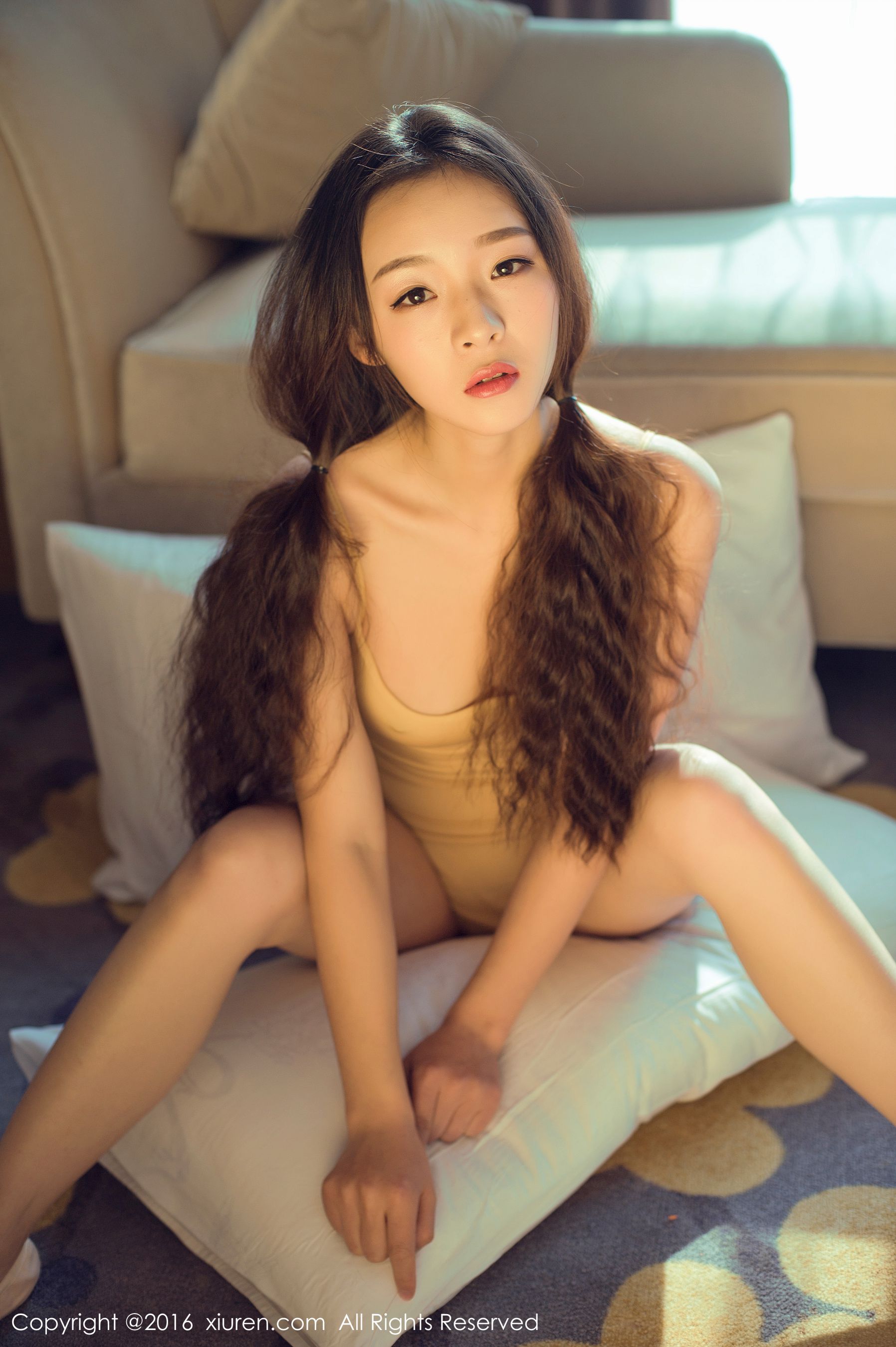 图片[4]-尤Una娜《天然无公害的原装少女》 秀人网 No.648-COS写真在线网