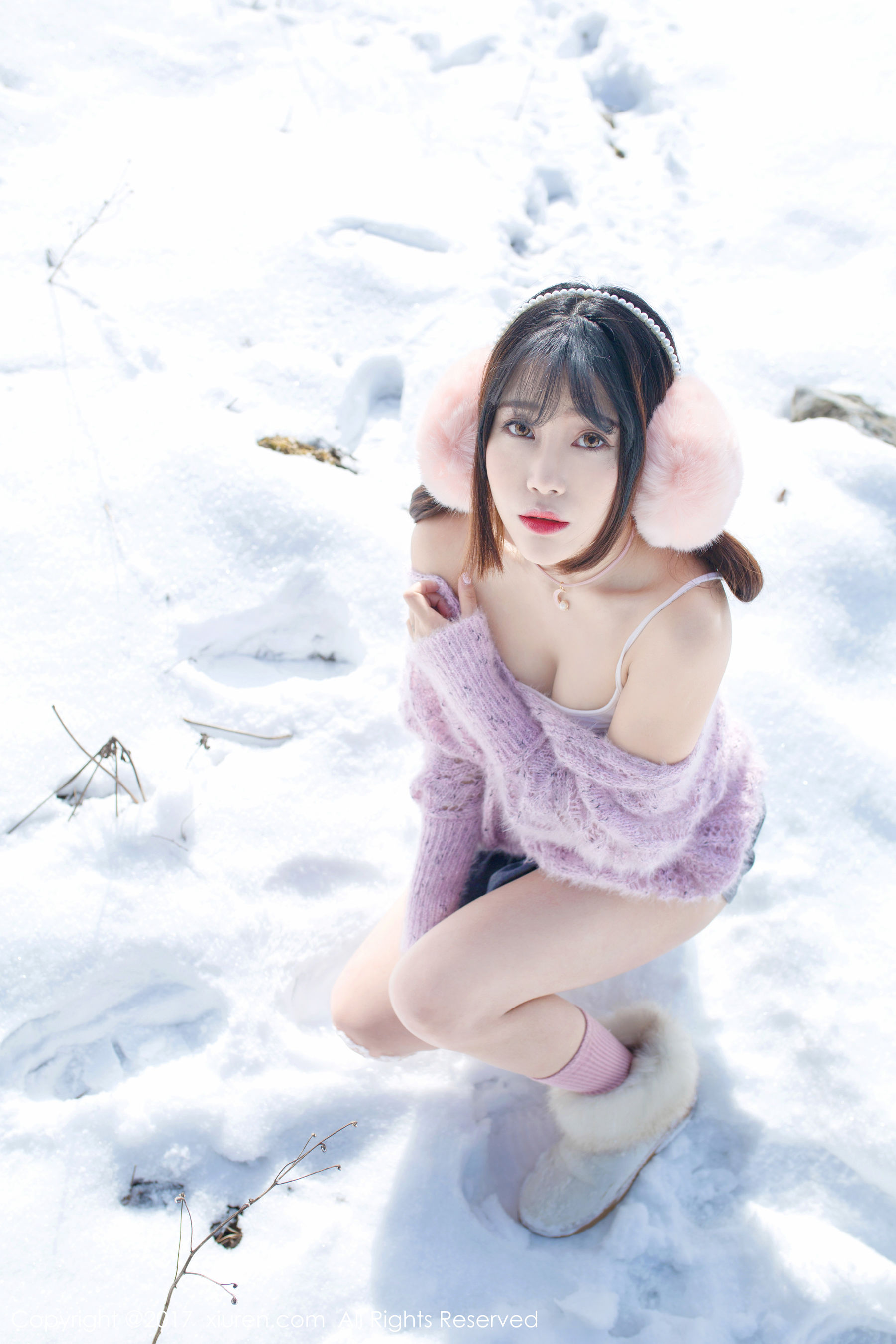 图片[2]-兜豆靓Youlina《冬天雪地人体摄影》 秀人网XIUREN No.720-COS写真在线网