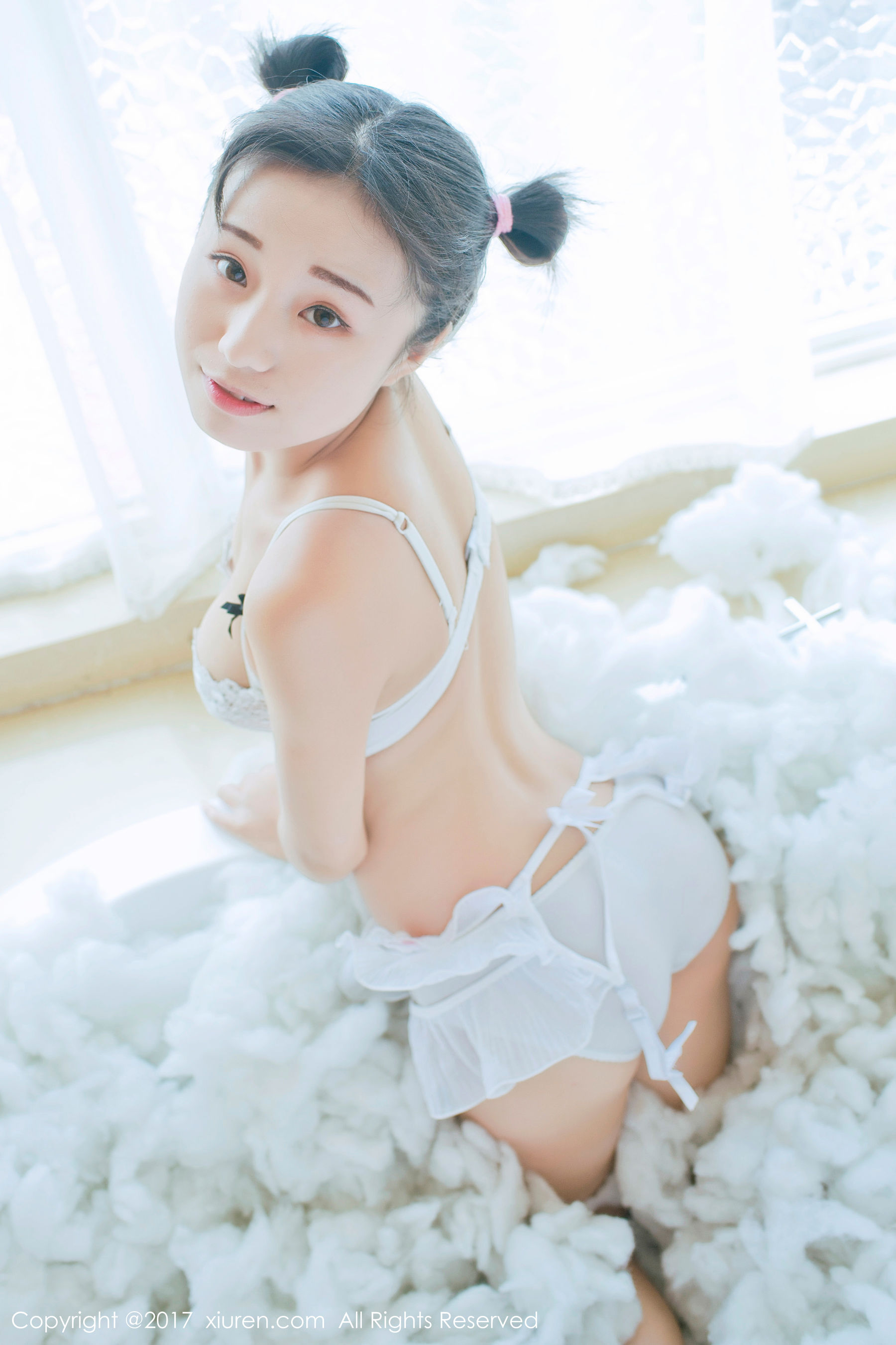 图片[2]-仓井优香《白色蕾丝吊带系列+连体日系高中体操服》 XiuRen 秀人网 NO.805-COS写真在线网