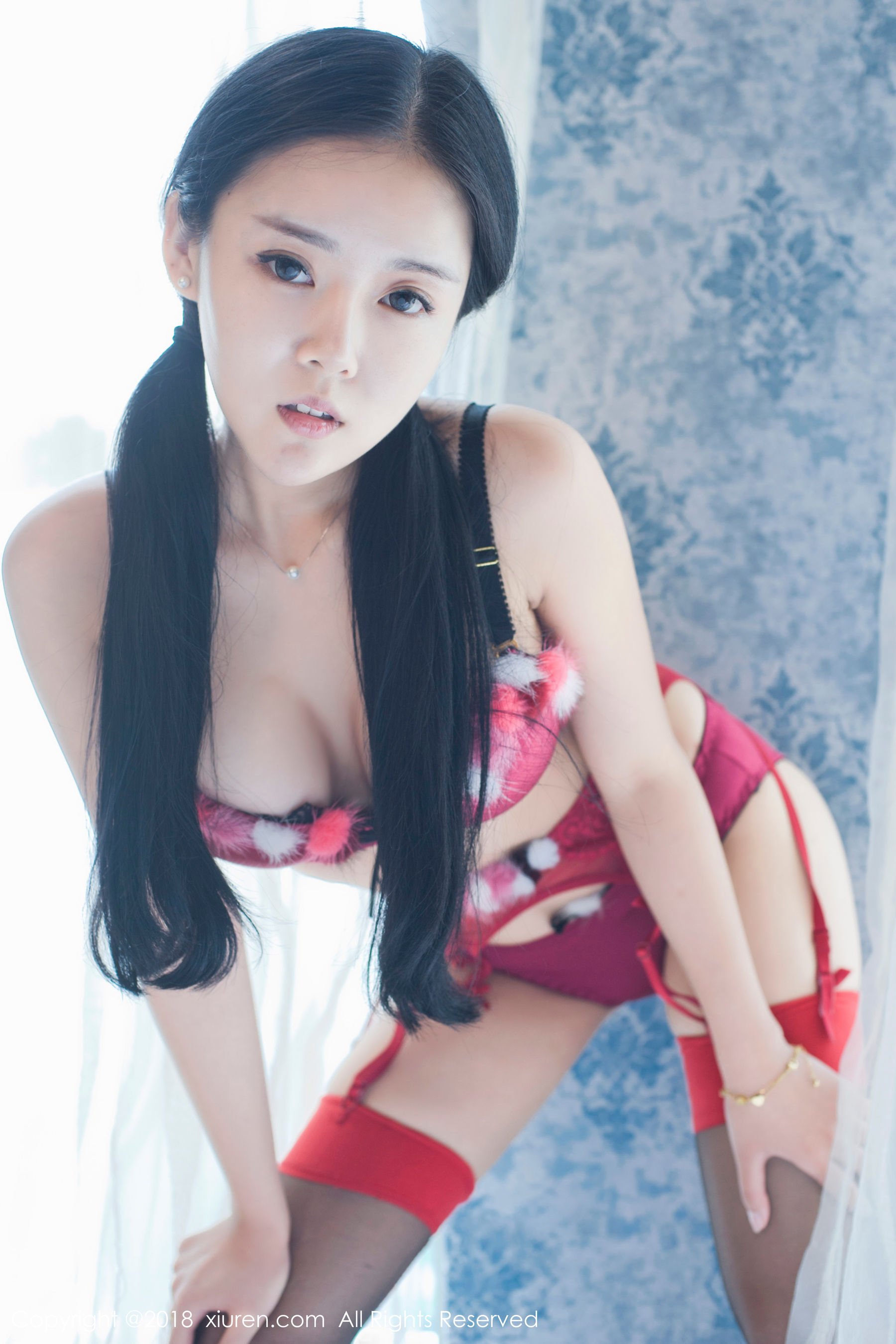 图片[4]-红气球《童颜巨乳稚气未脱小姑娘》 秀人 No.932-COS写真在线网